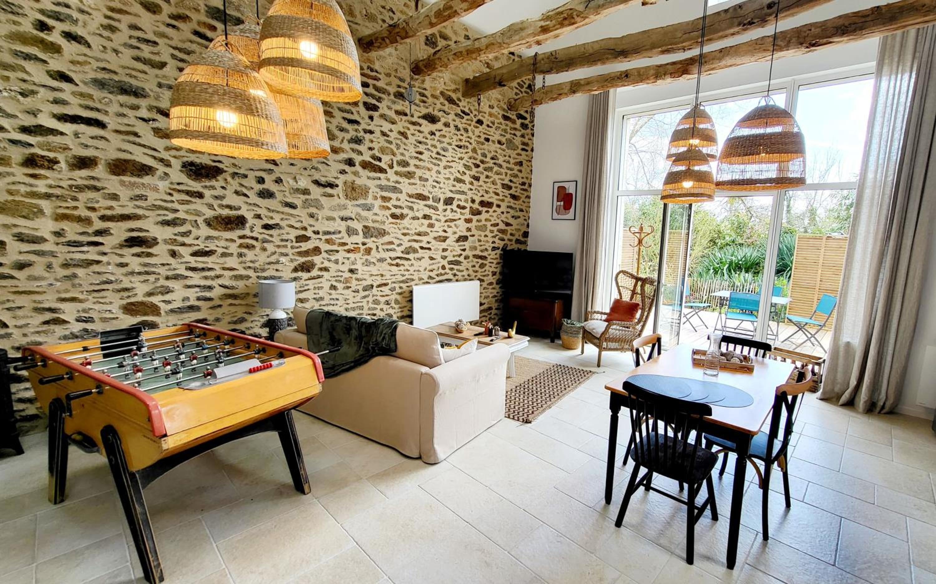 One-Bedroom House photo 1