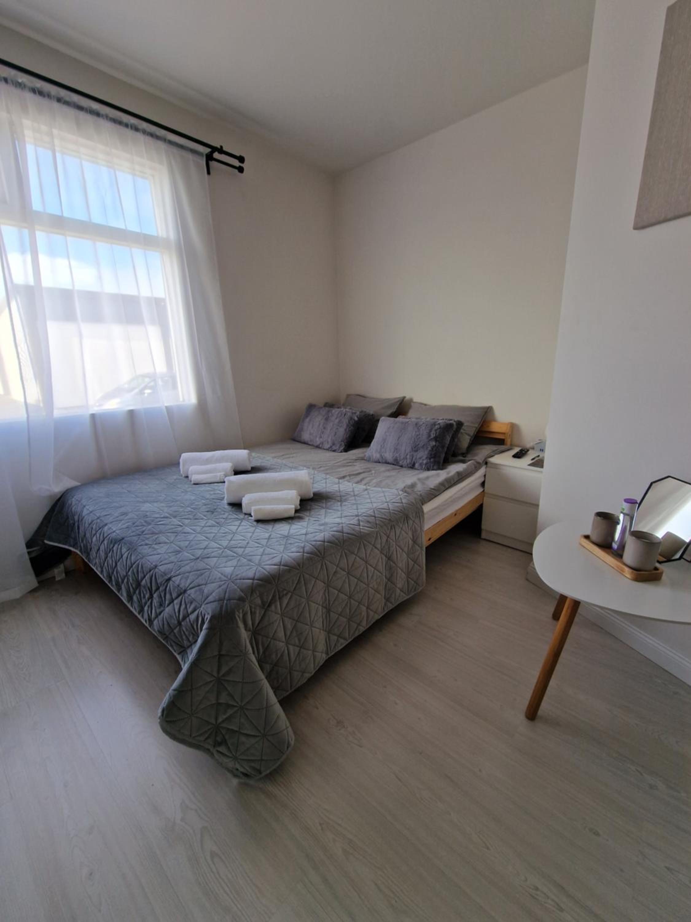 Large Double Room photo 2