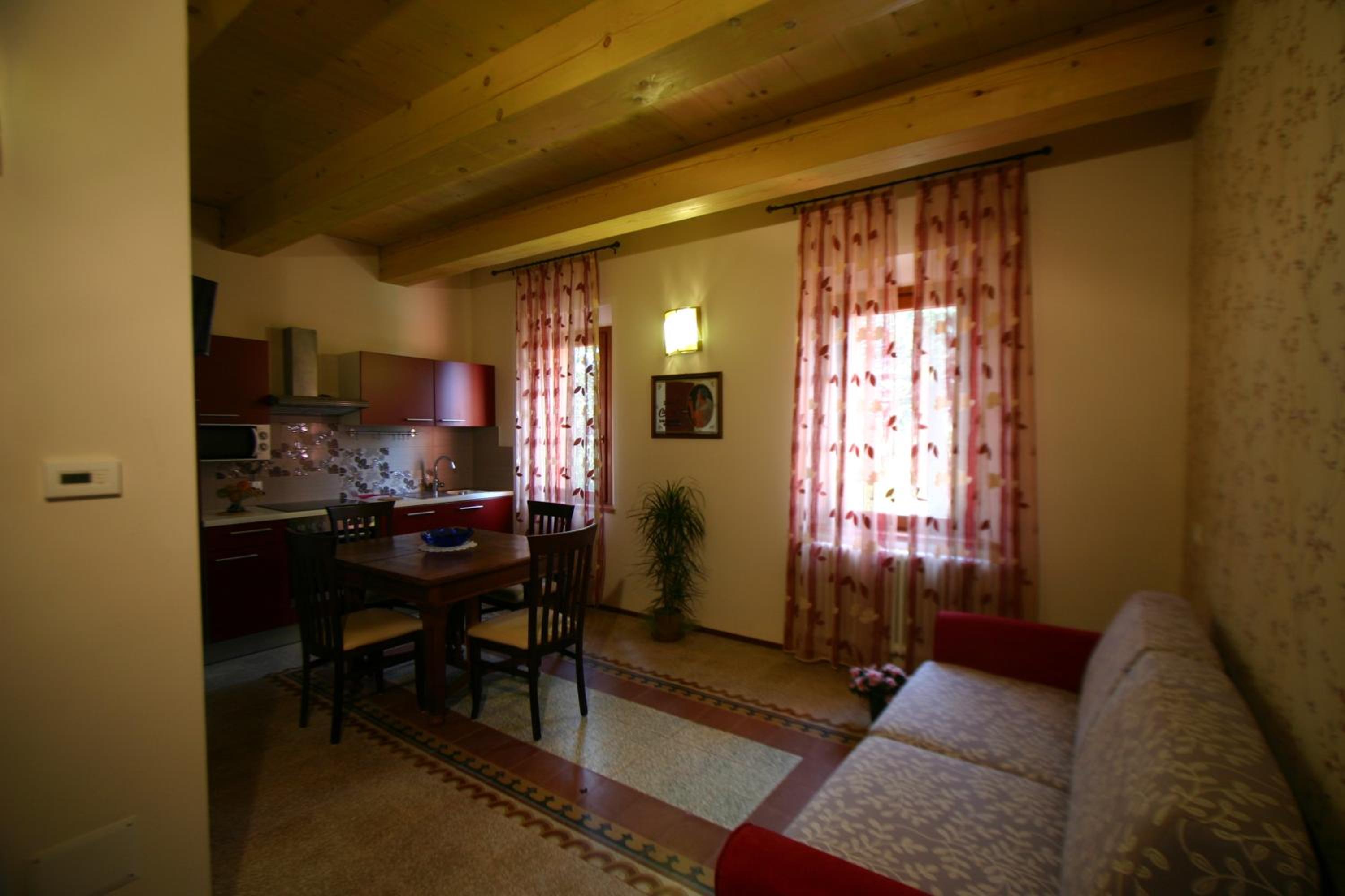 Apartment with Garden View