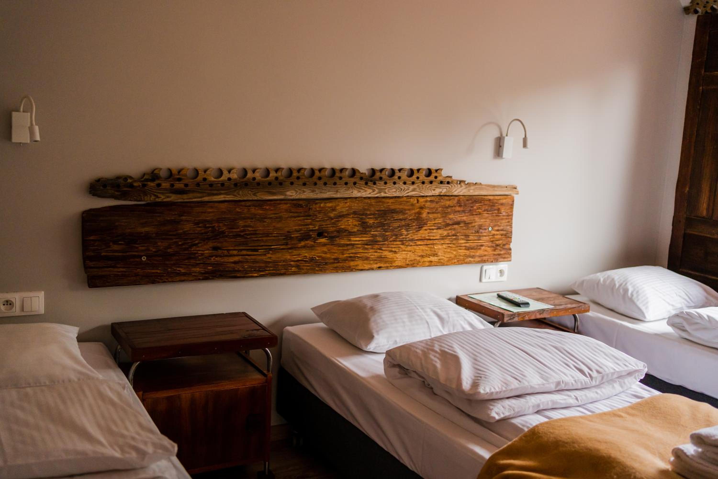 Triple Room with Bathroom photo 2