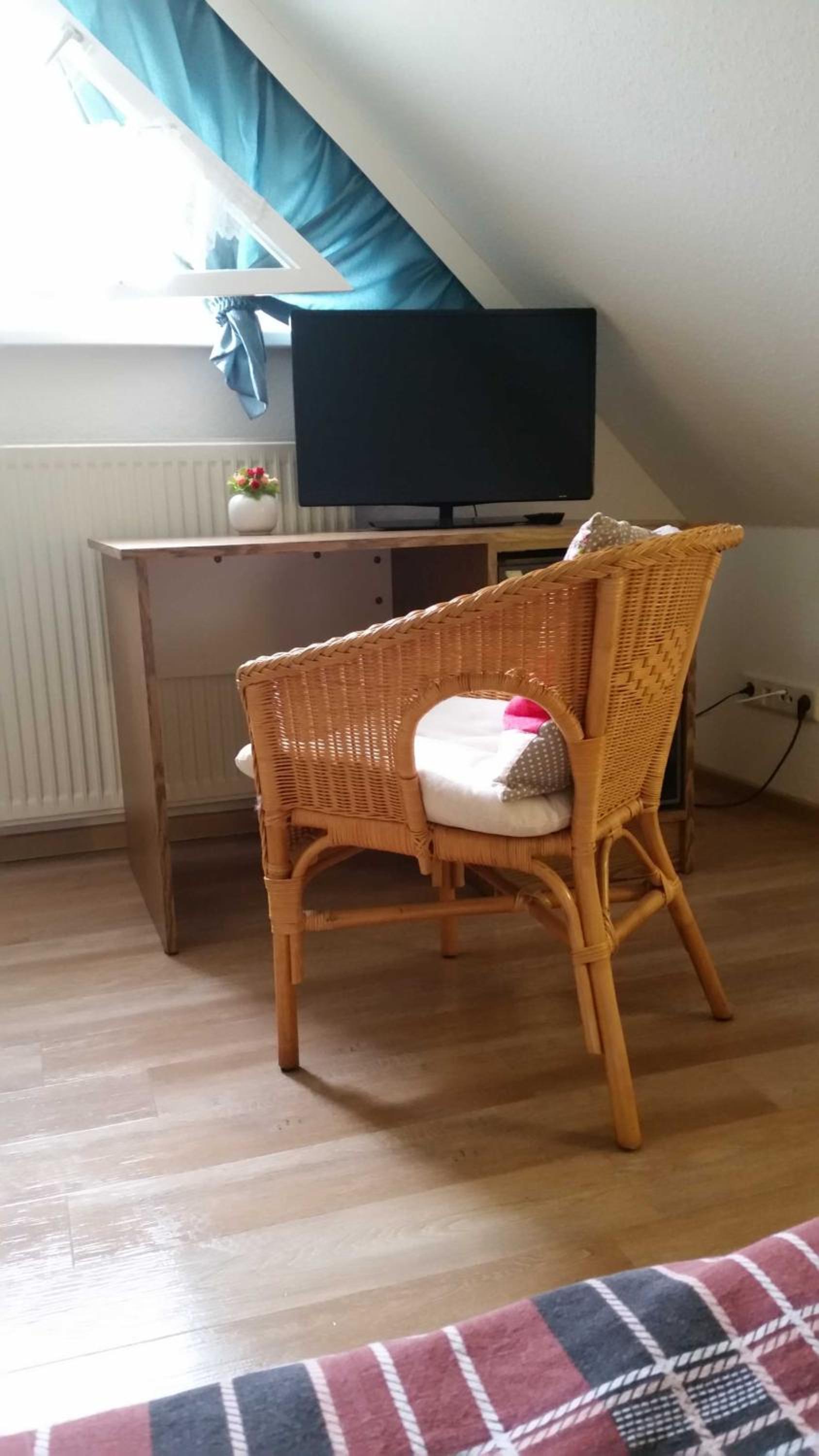 Single Room photo 2