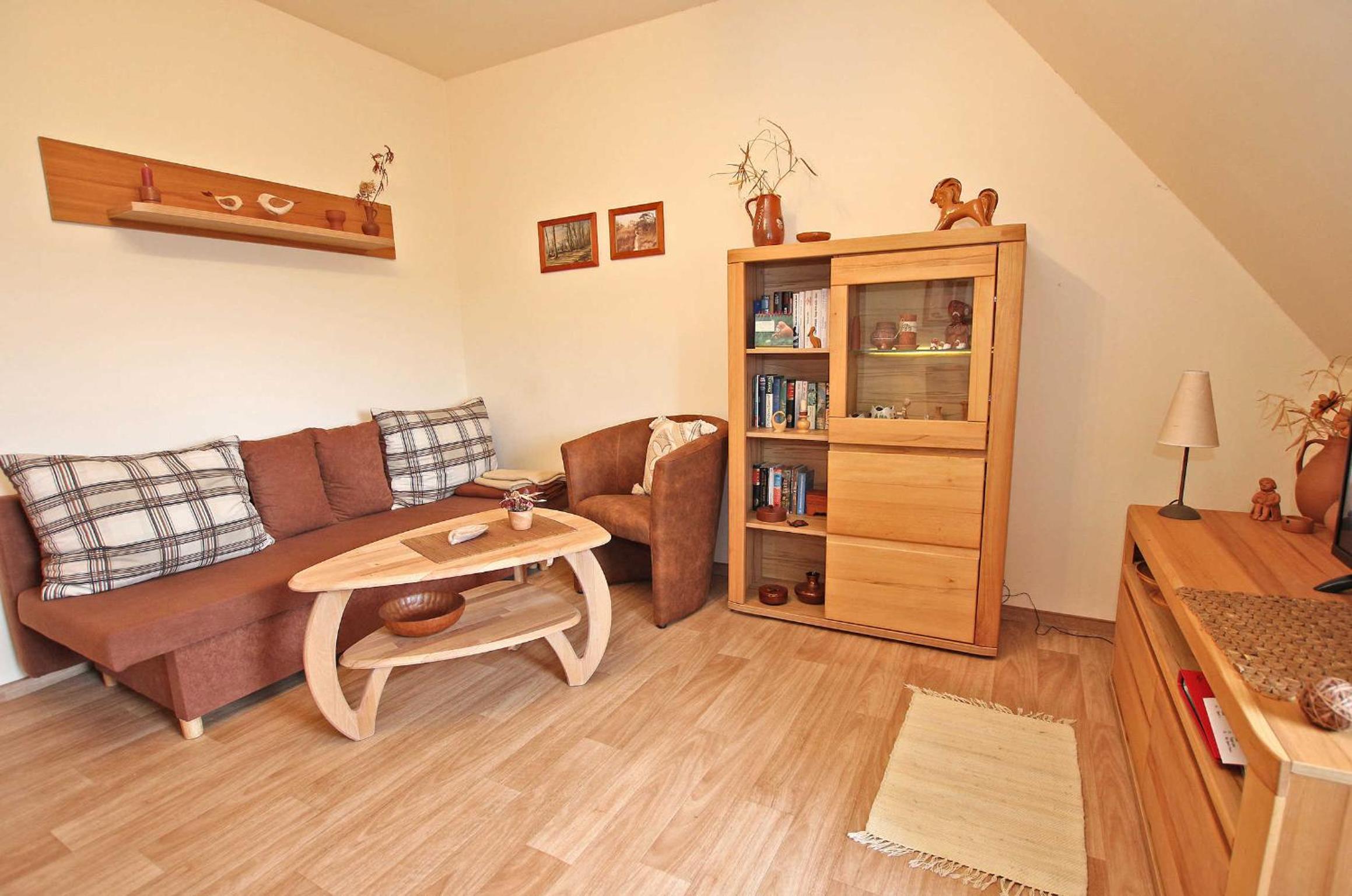 One-Bedroom Apartment photo 2