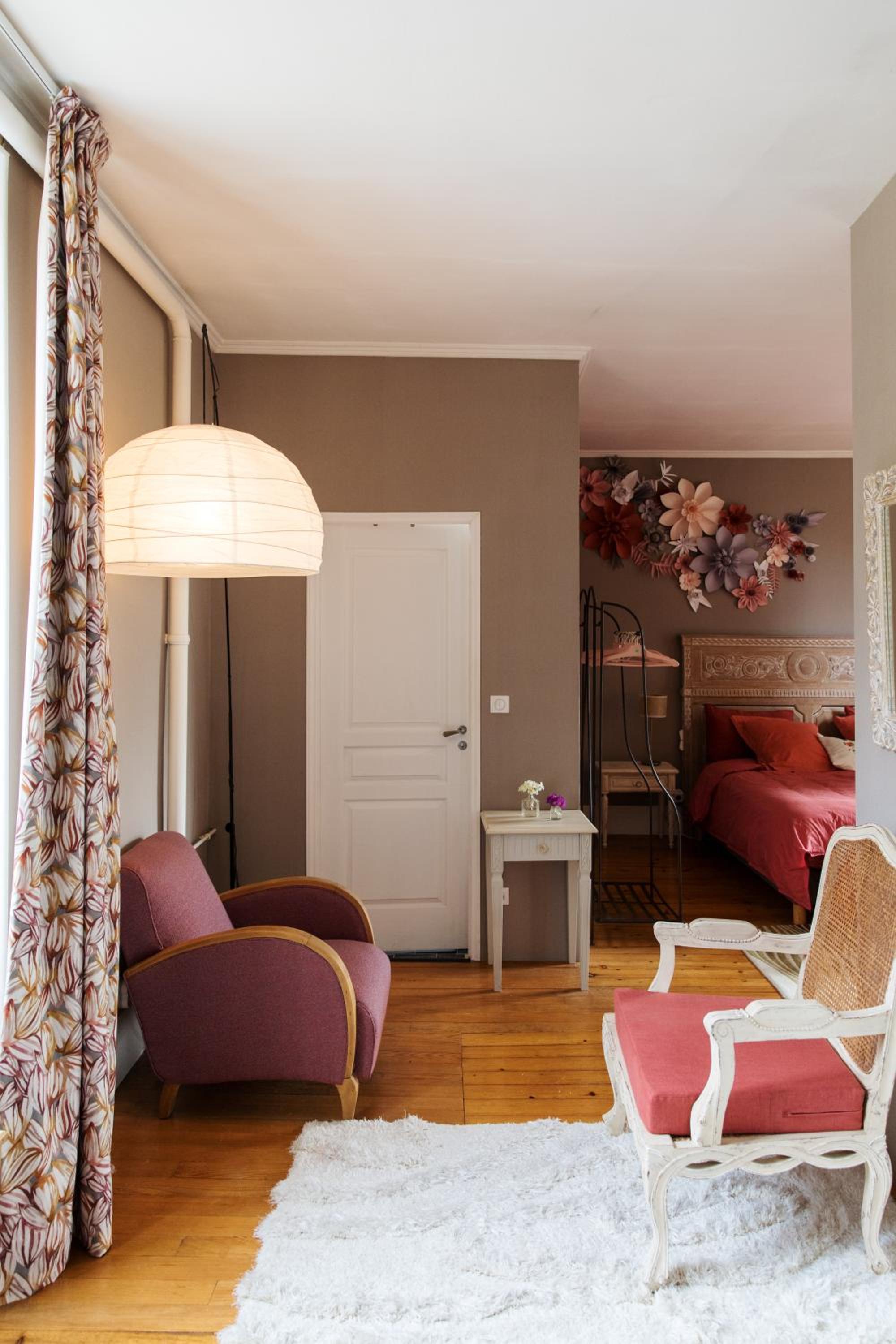 King Room with Garden View - Photo 7