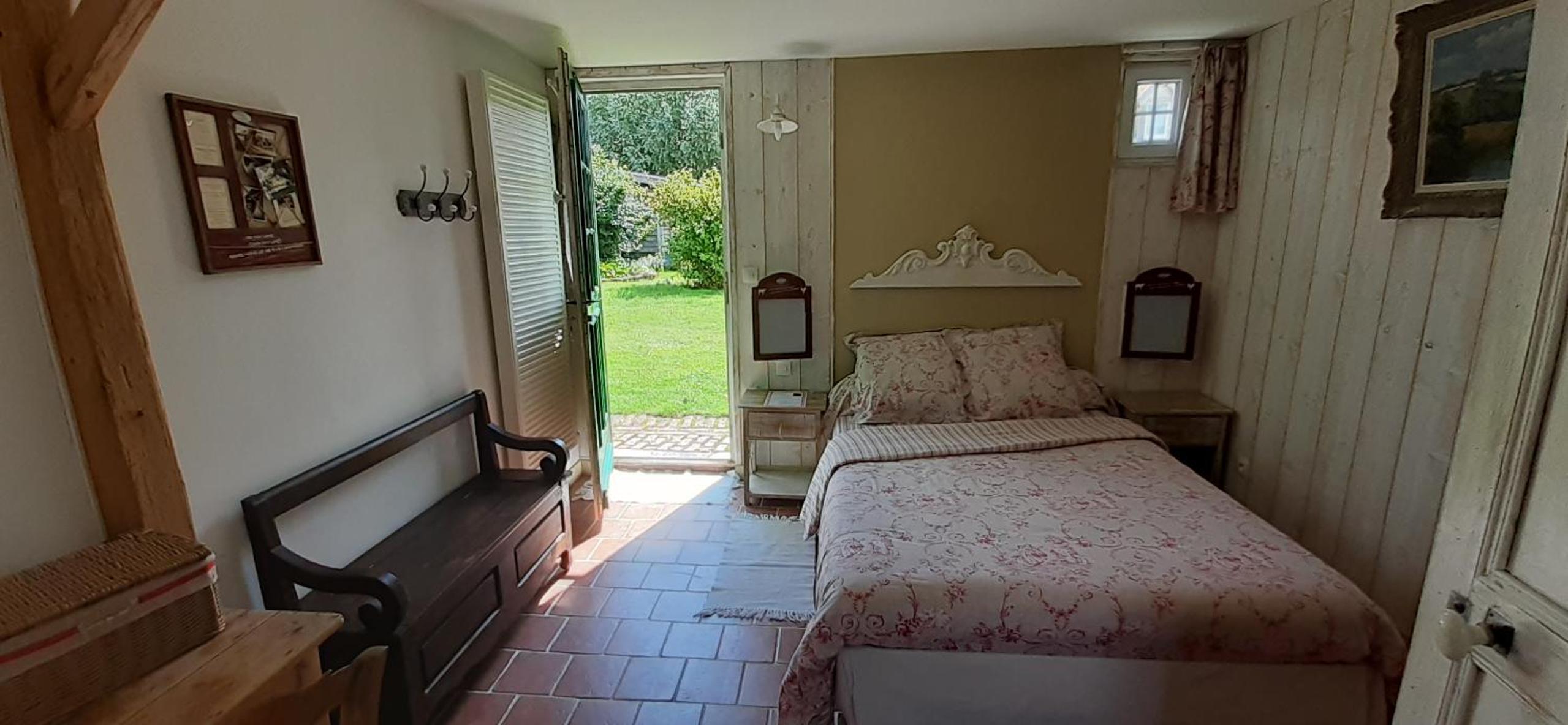 Double Room with Garden View photo 3