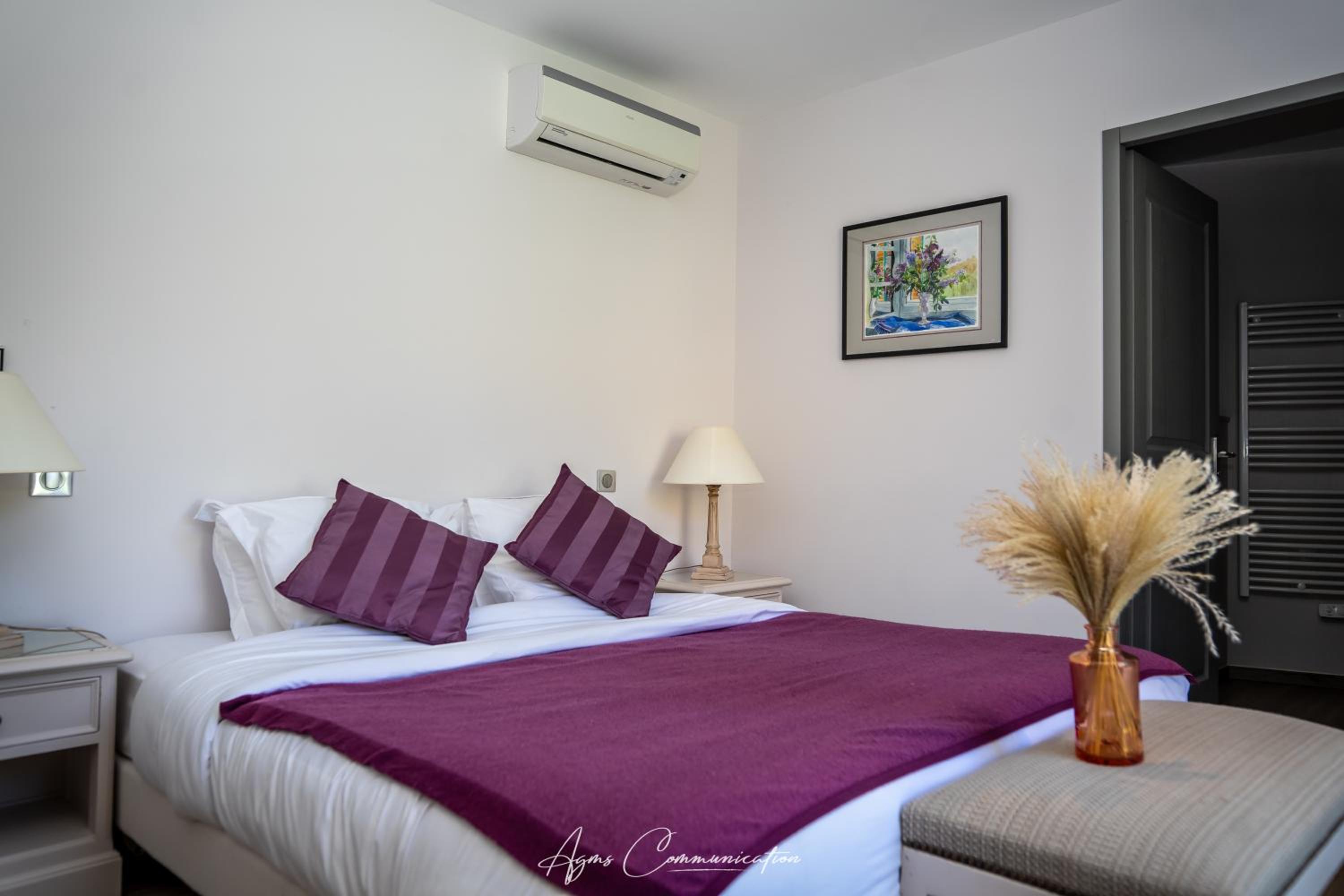Double Room - Photo 1