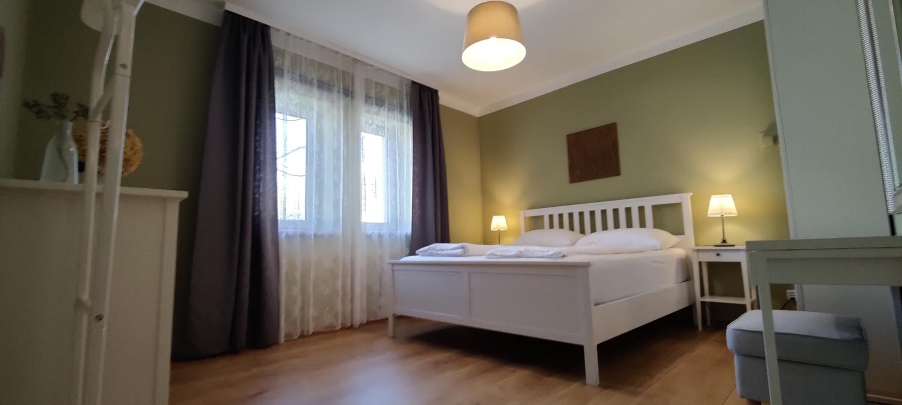 Apartment - Ground Floor photo 2