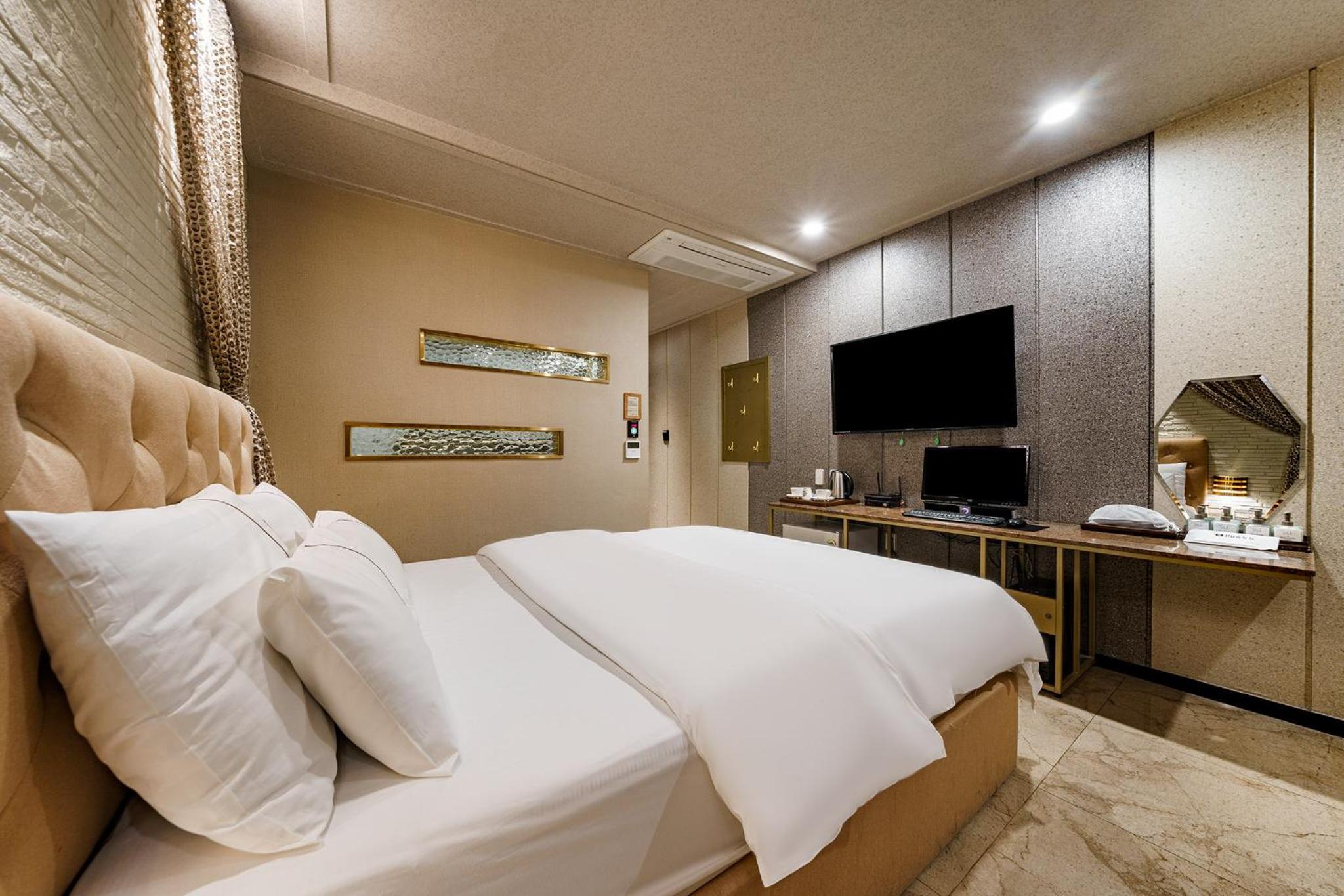 Deluxe Room - No Smoking