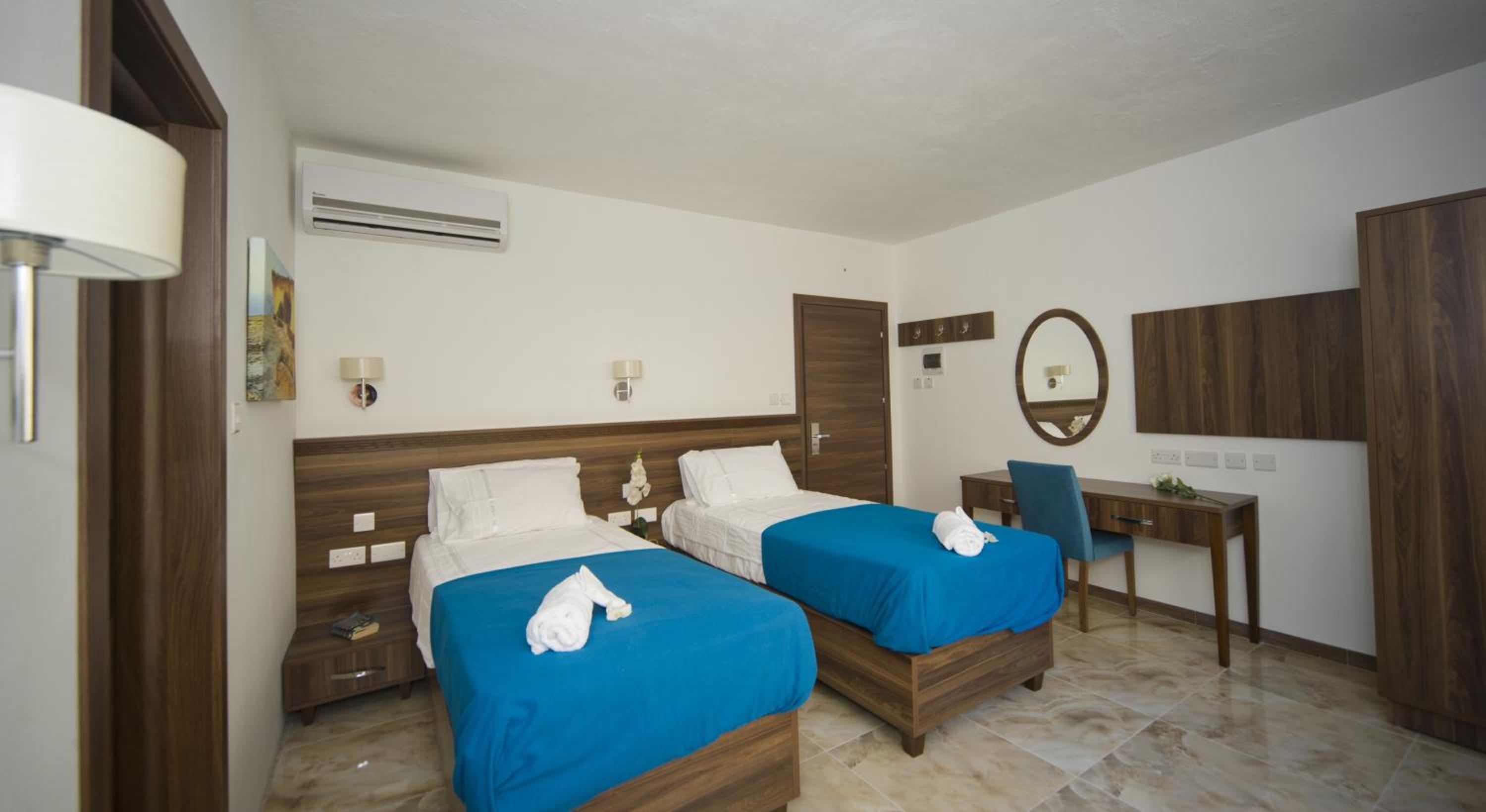 Quadruple Room photo 2