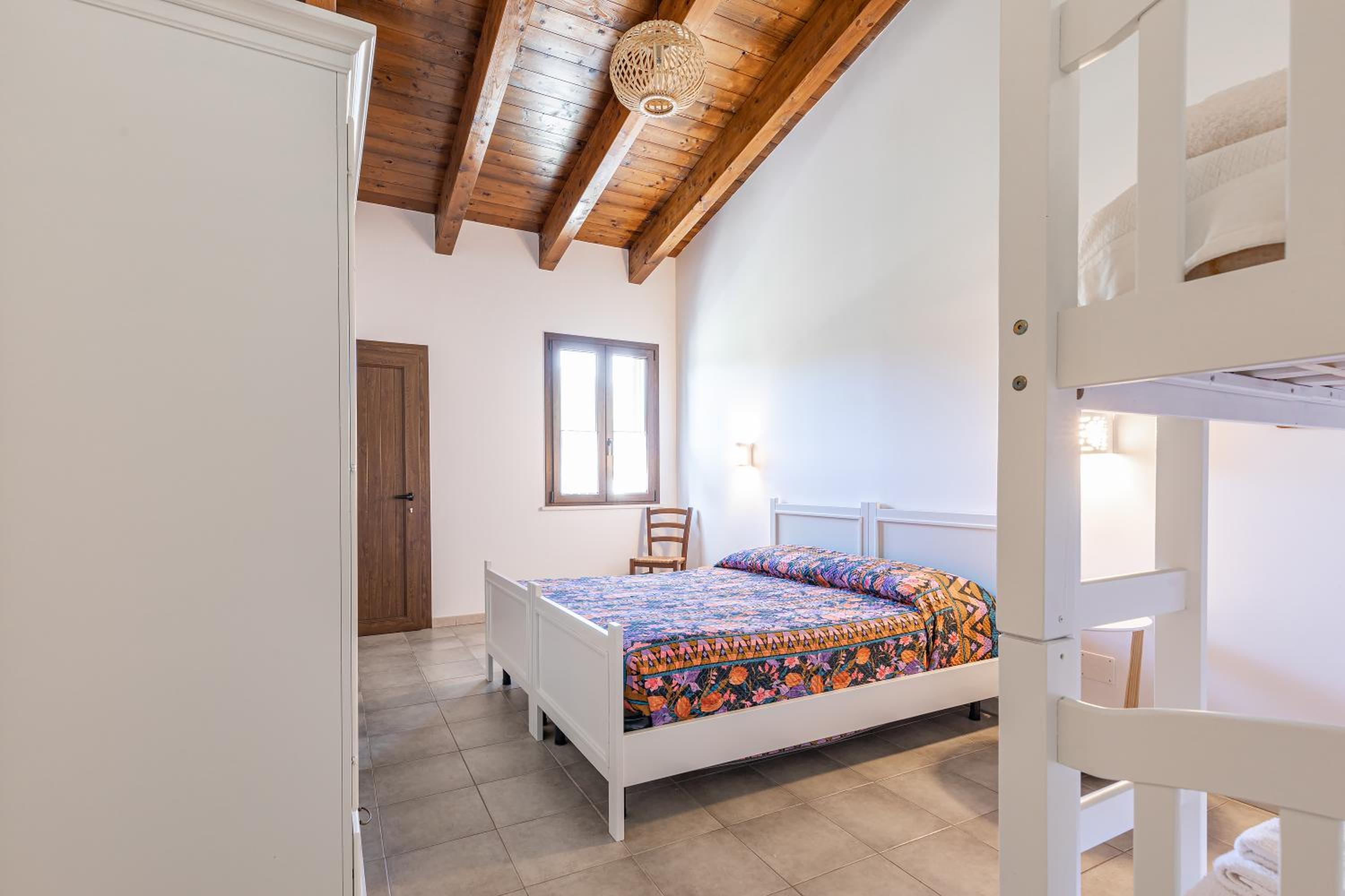 Quadruple Room - Photo 3