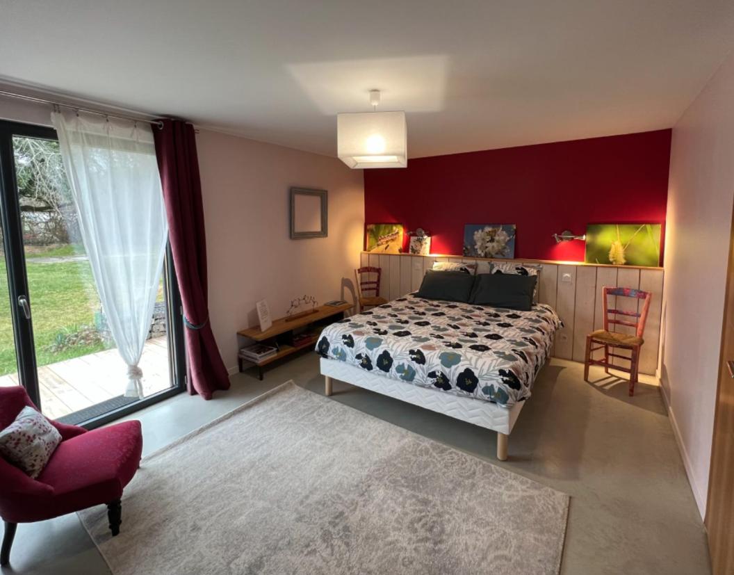 Double Room with Private Bathroom - Photo 1