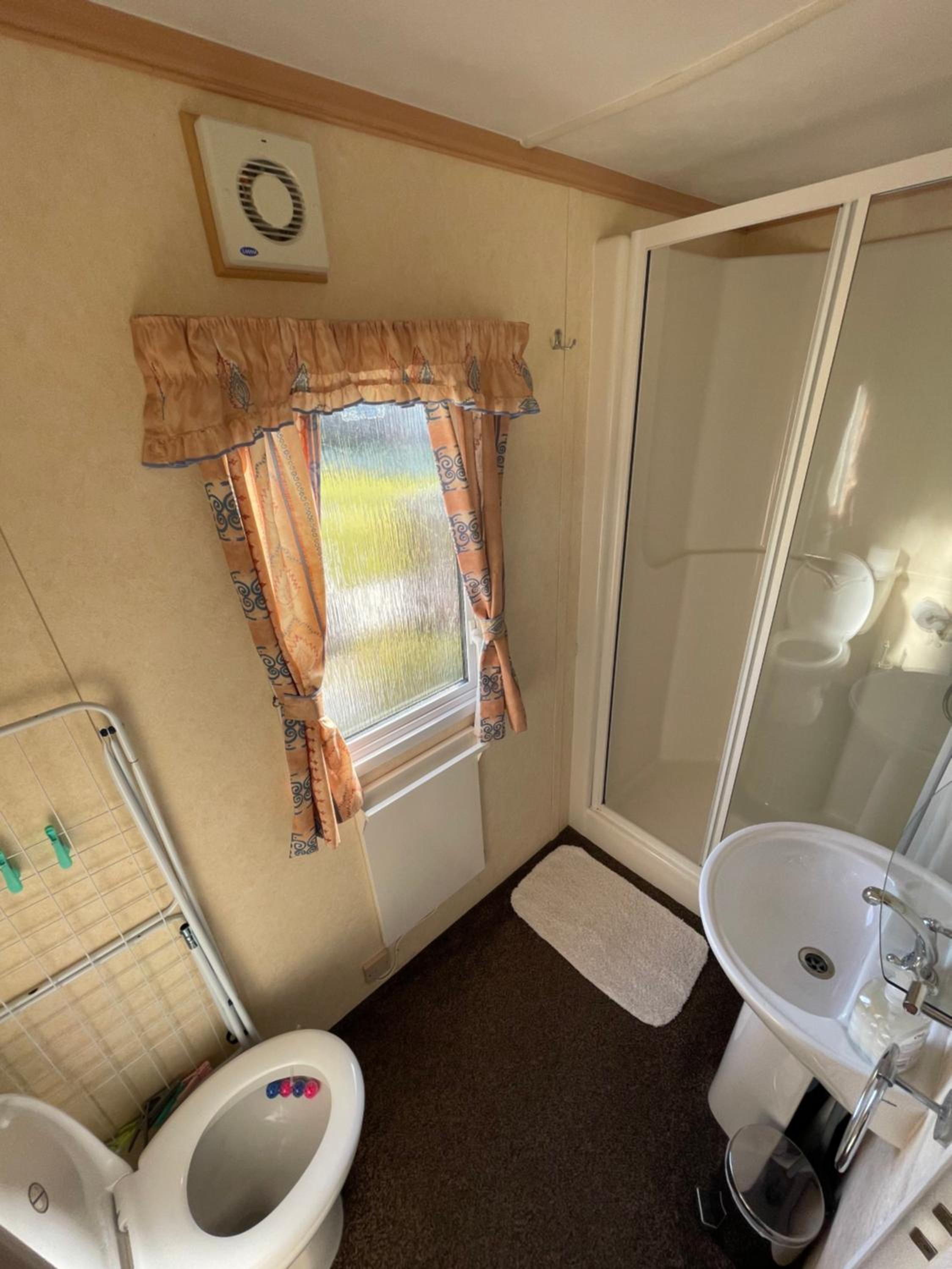 Mobile Home photo 1