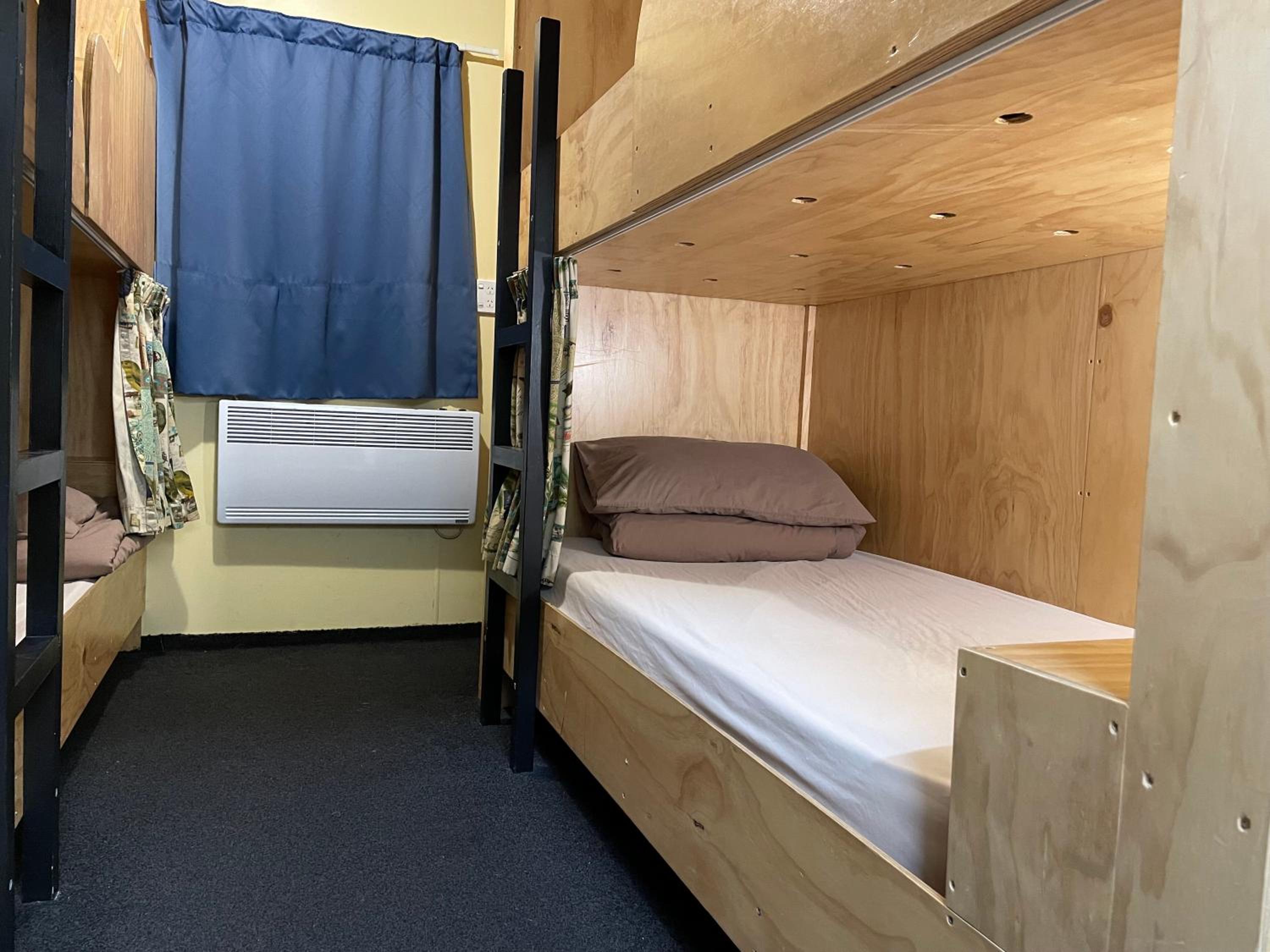 Bed in 4-Bed Dormitory Room photo 2
