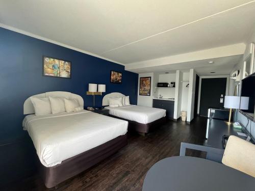 Large Double Room