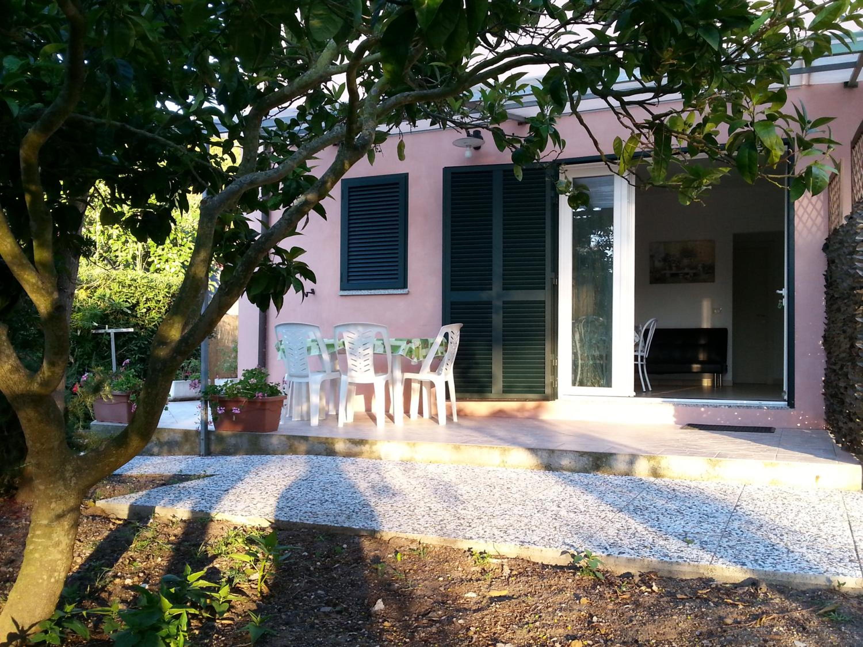One-Bedroom House