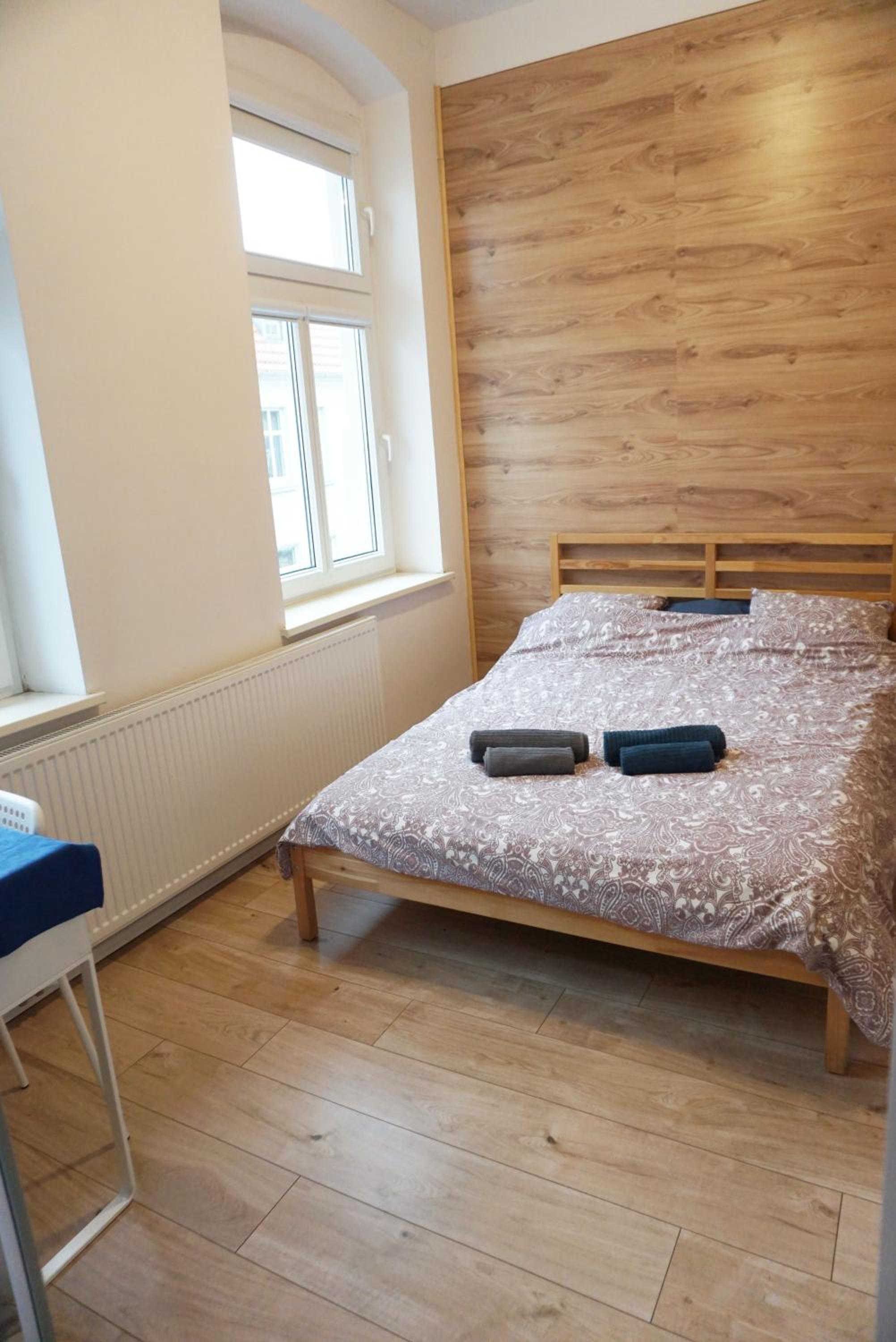 One-Bedroom Apartment - Photo 11
