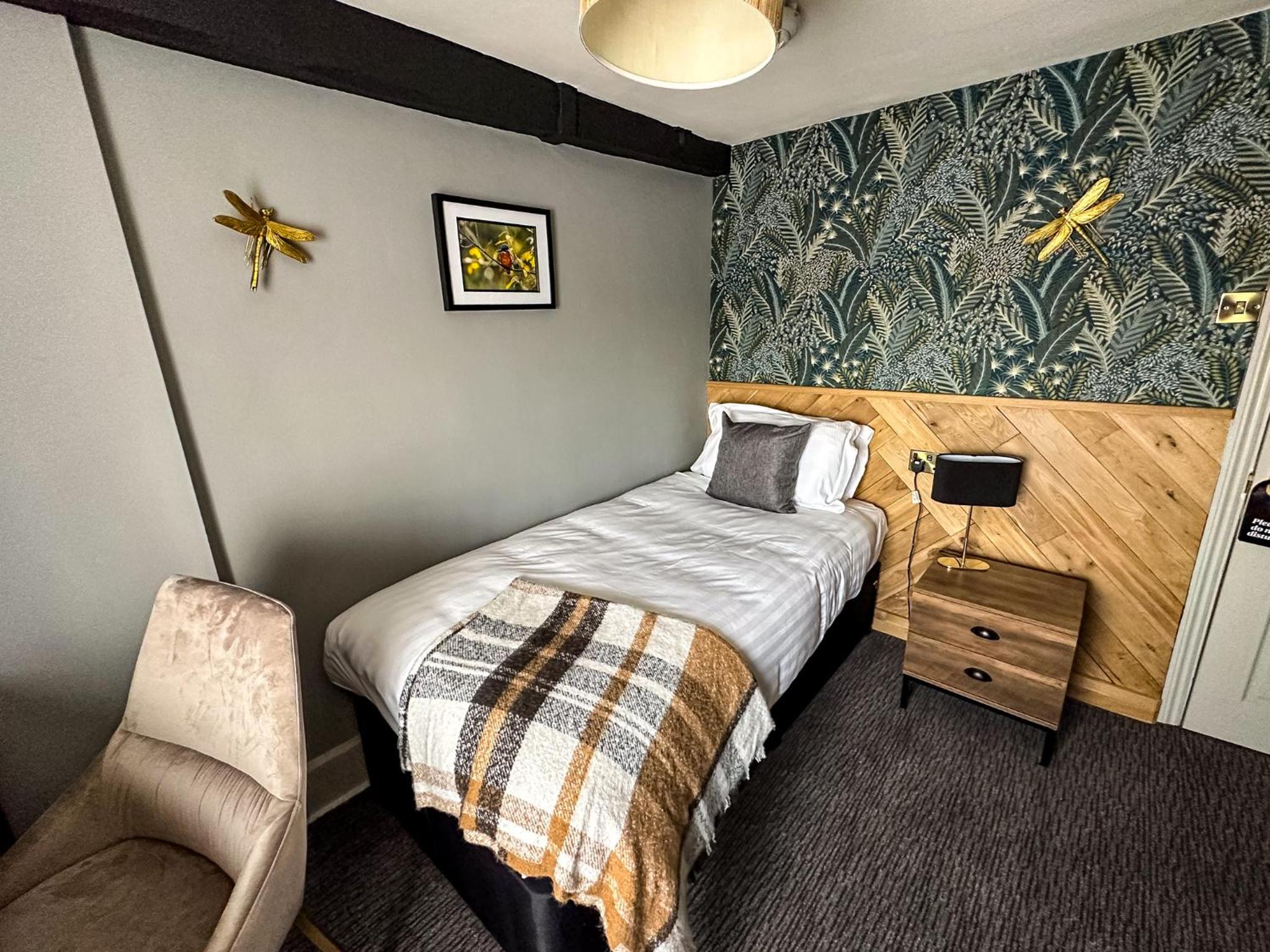 Single Room photo 2