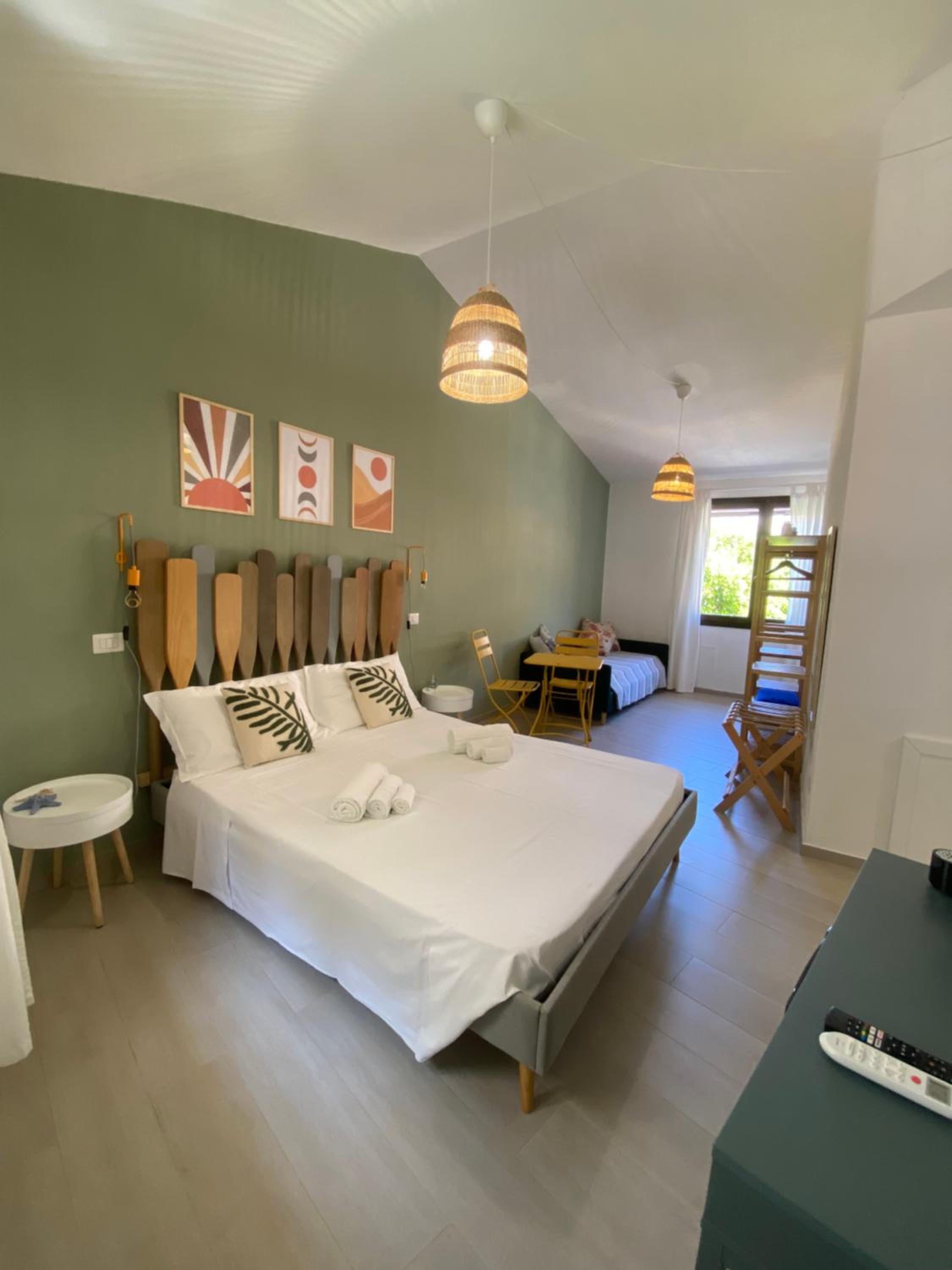 Large Double Room