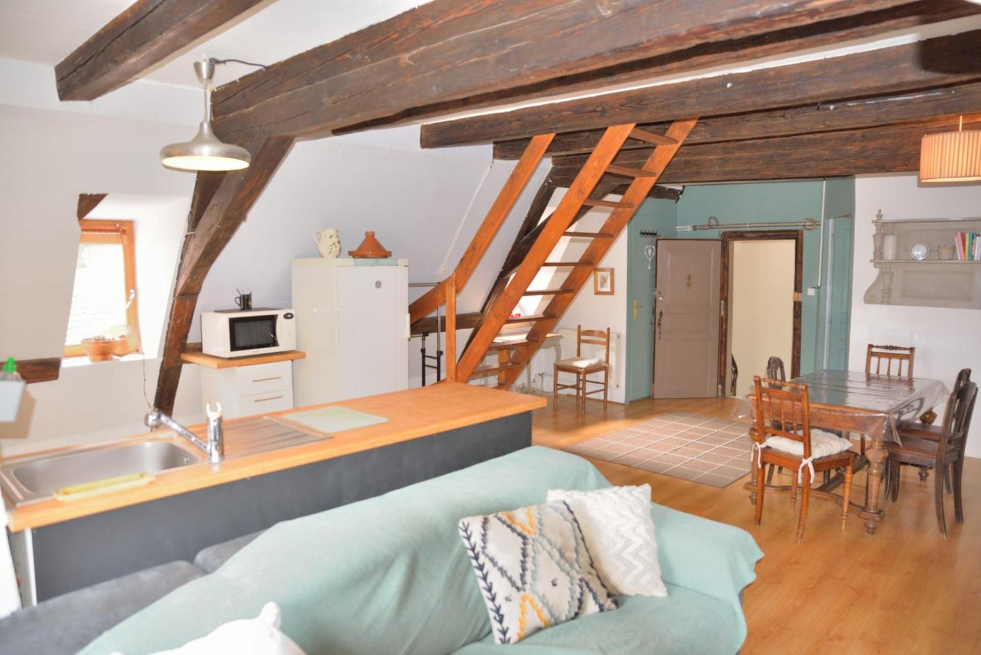 Apartment - Split Level photo 3