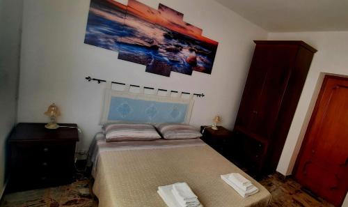 Double Room with Private External Bathroom photo 2