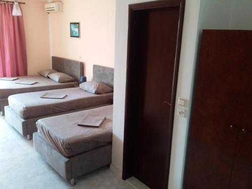 Quadruple Room with Terrace