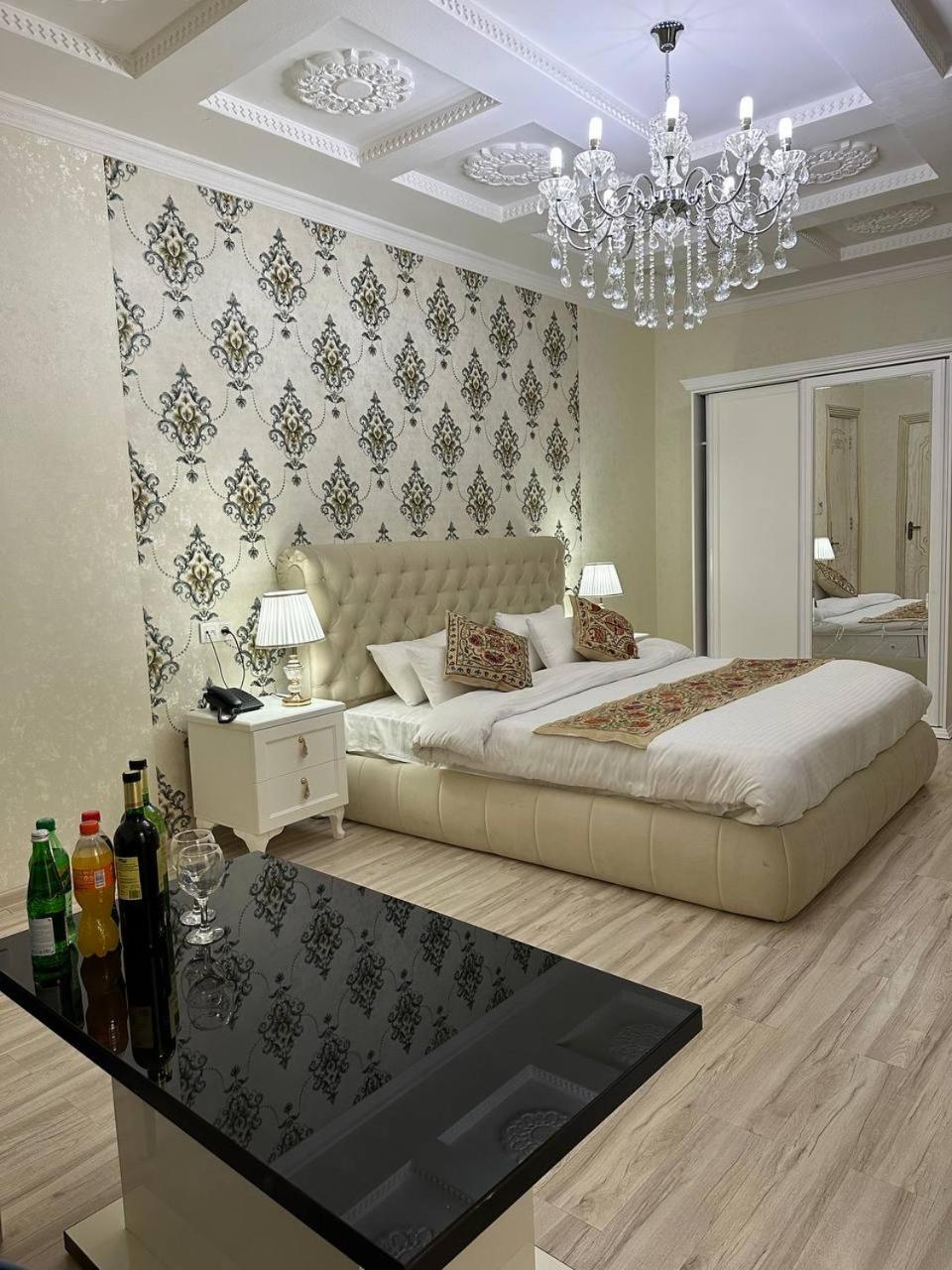 One-Bedroom Suite photo 3