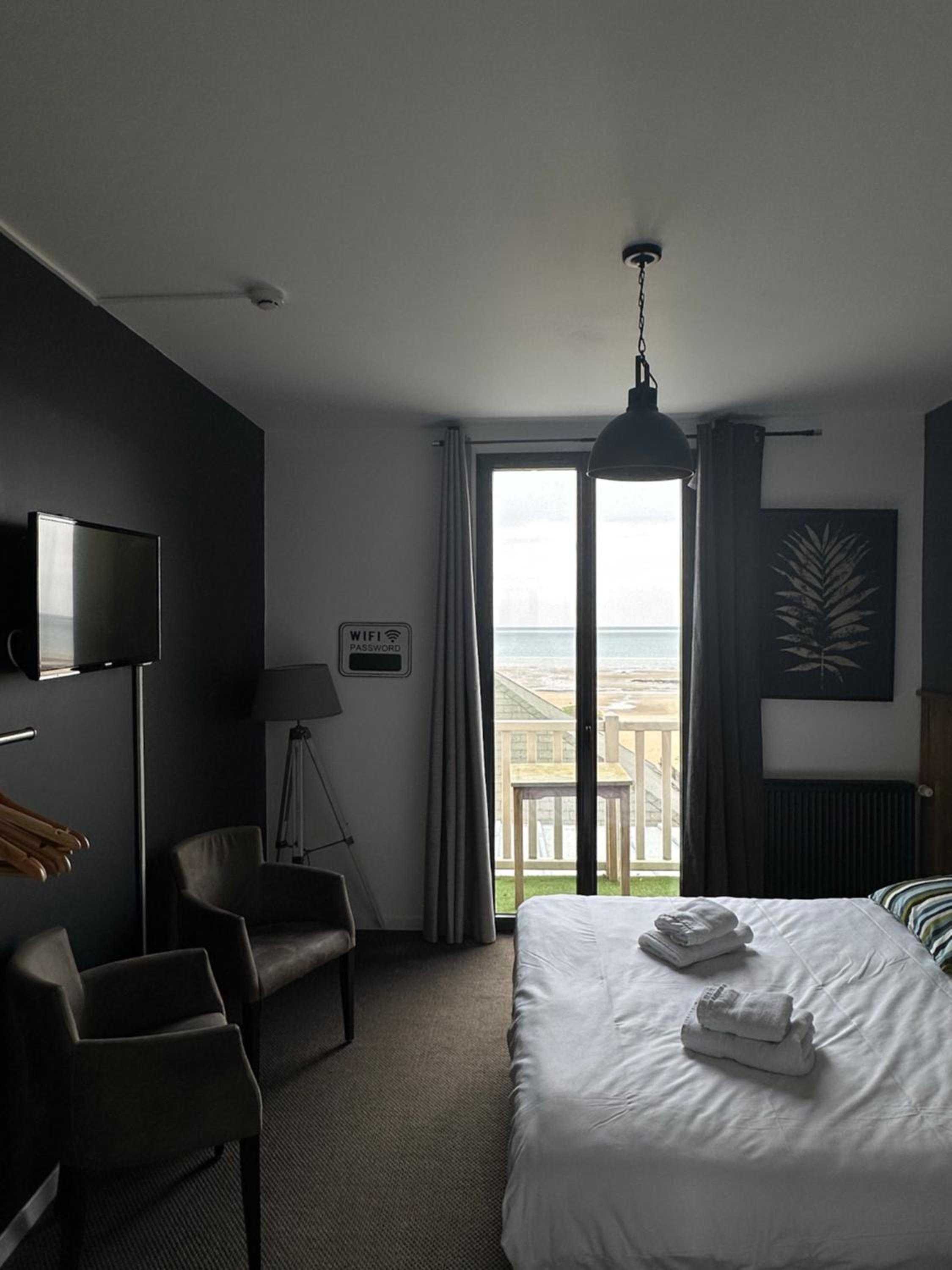 Deluxe Double Room with Sea View photo 2