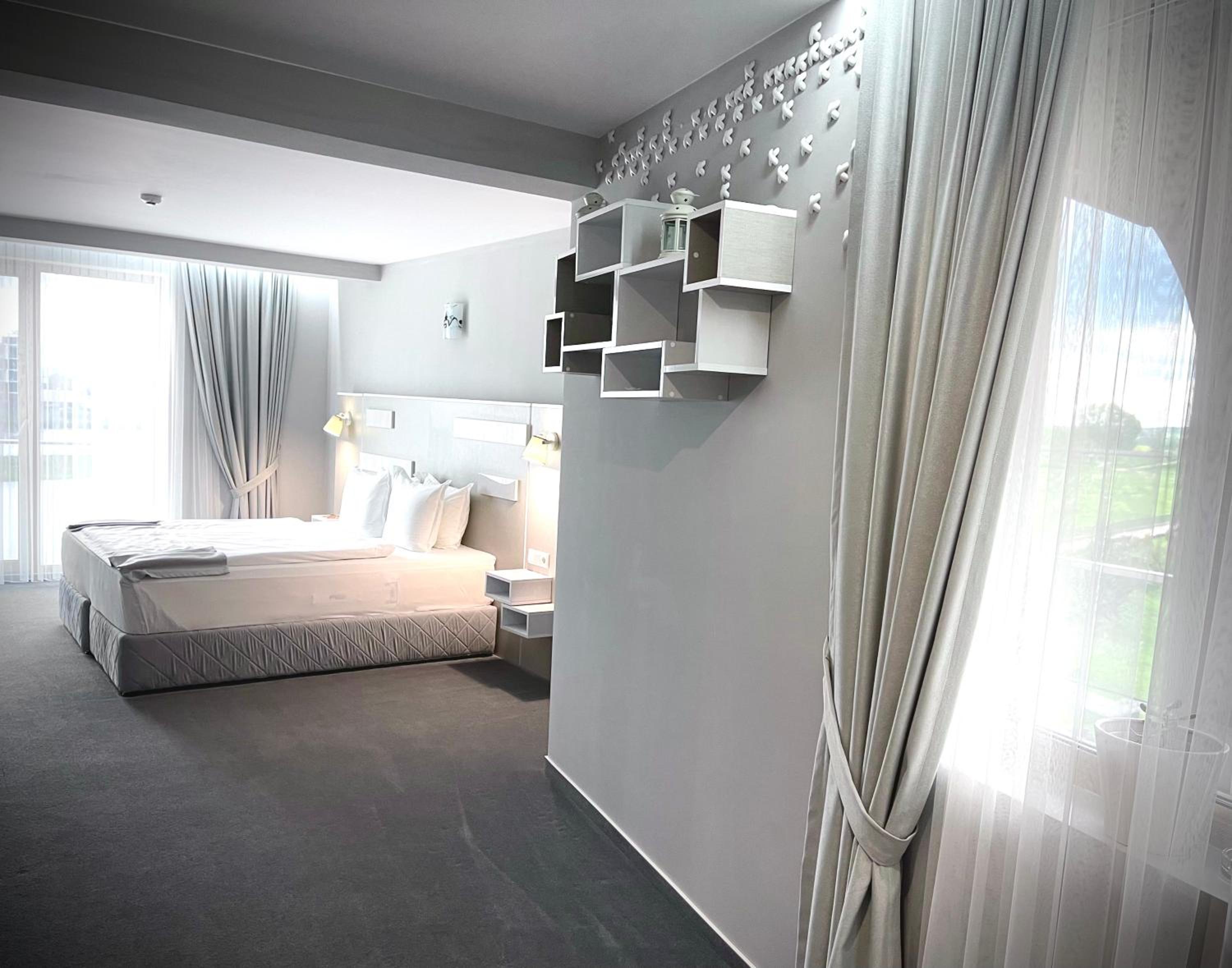 Double Room with Balcony photo 2
