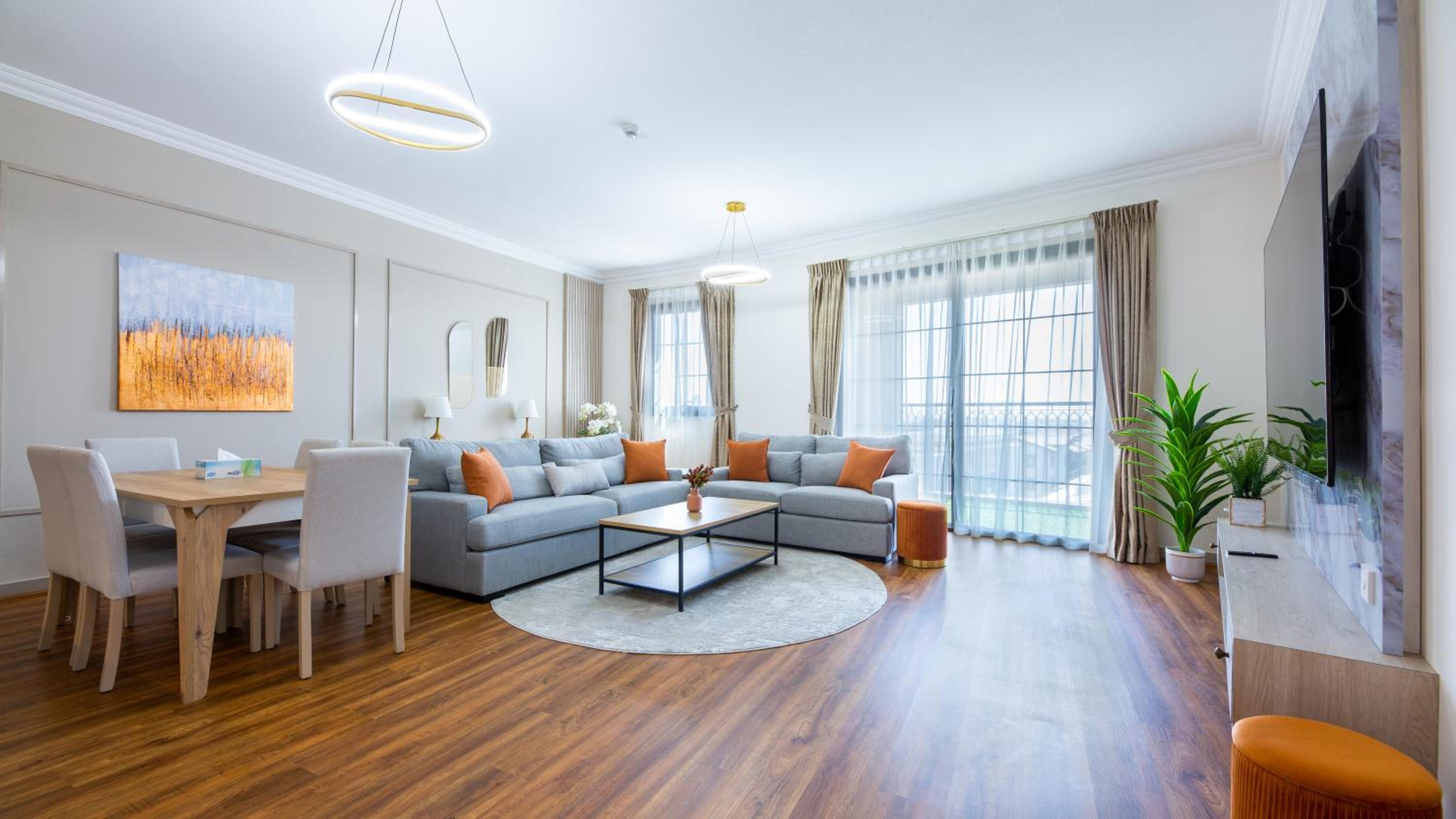 Deluxe Apartment