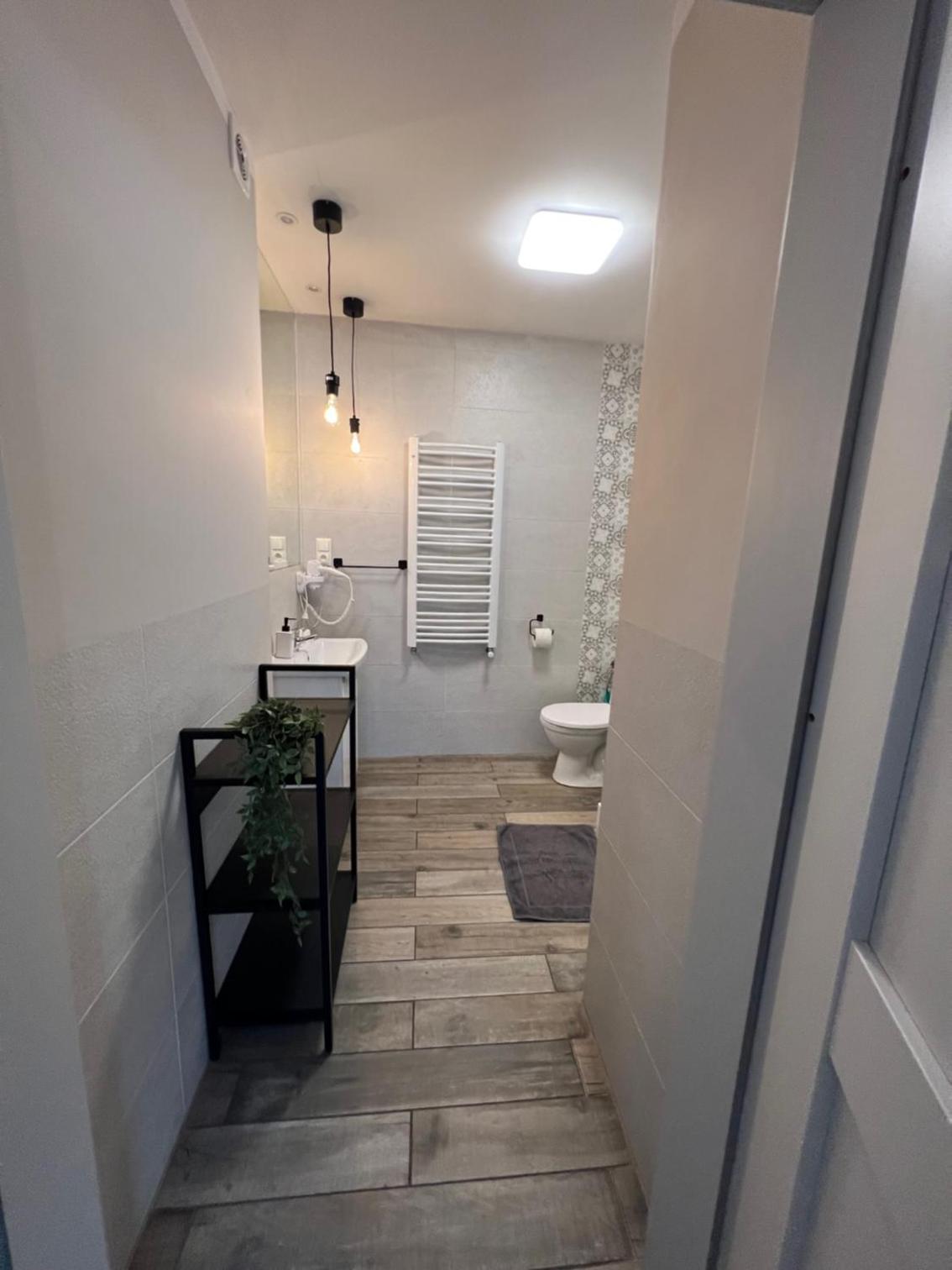 Studio Apartment photo 1