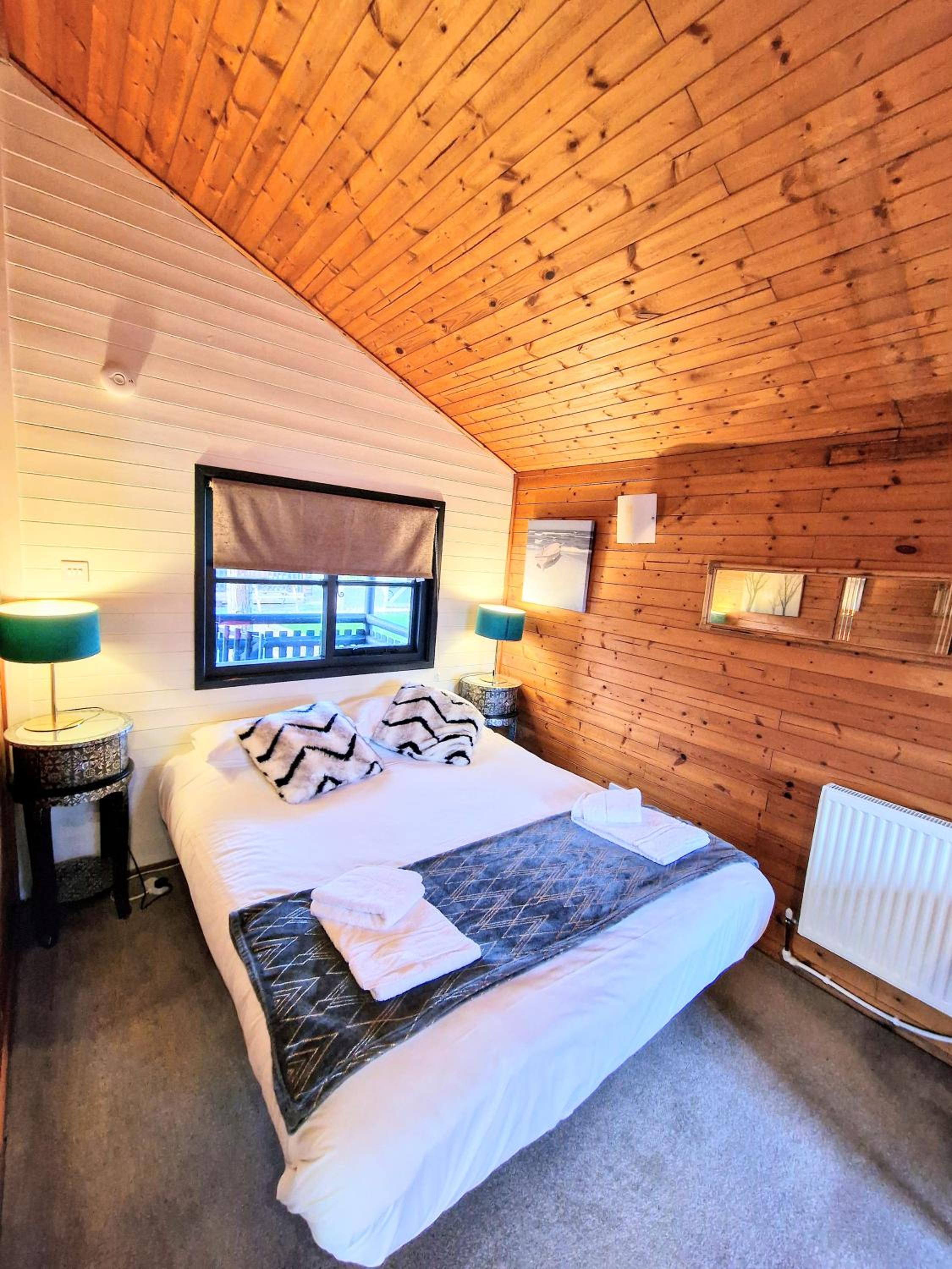 One-Bedroom Chalet - Photo 9