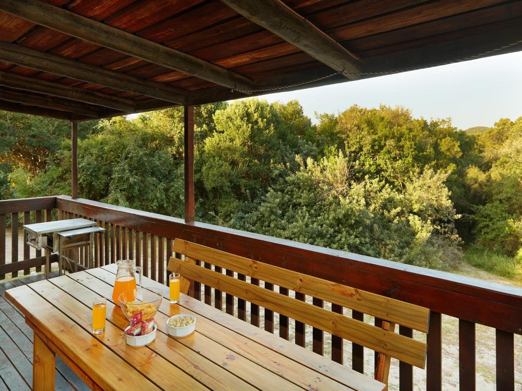 Four-Bedroom Chalet photo 2