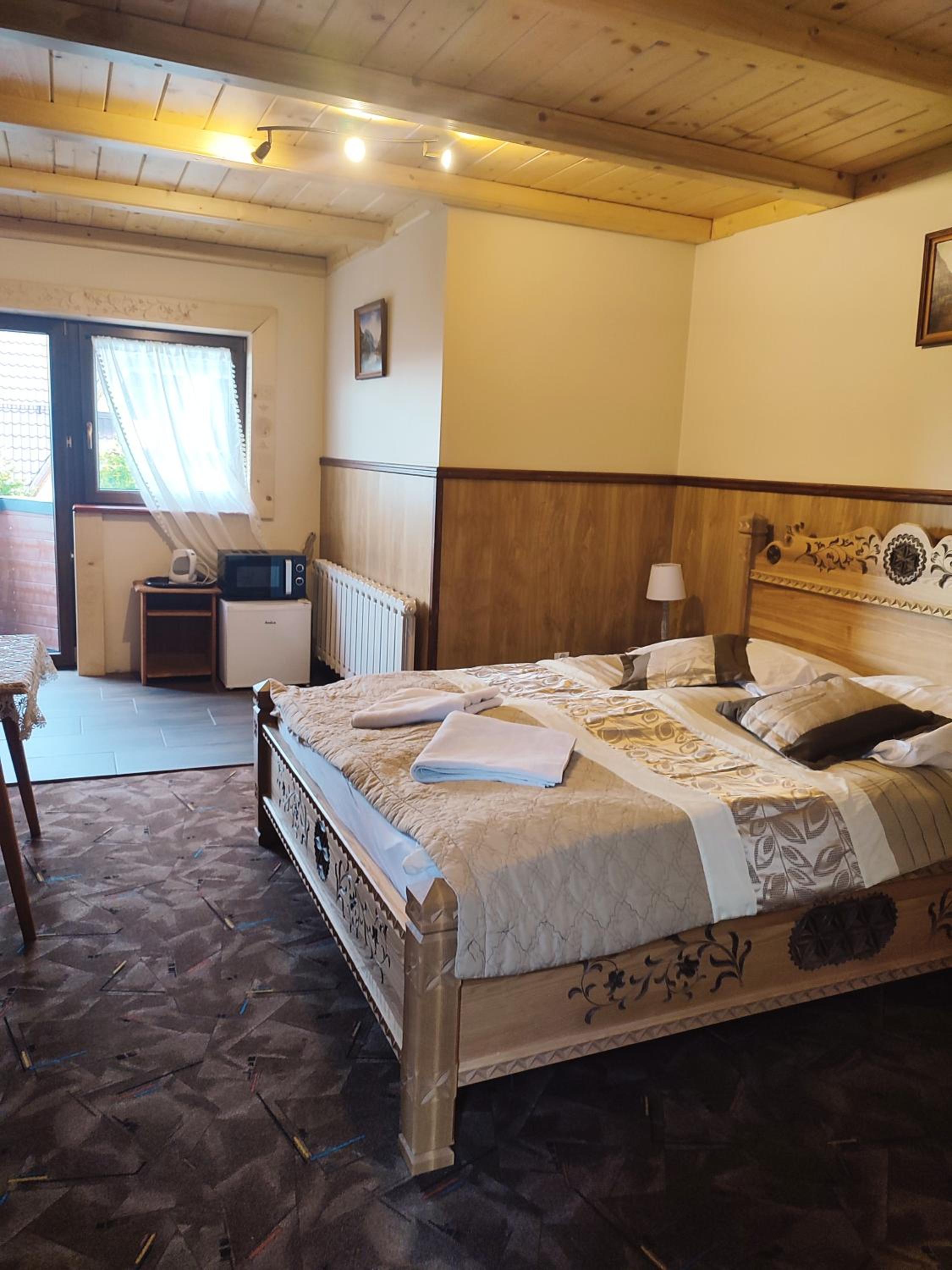 Large Double Room