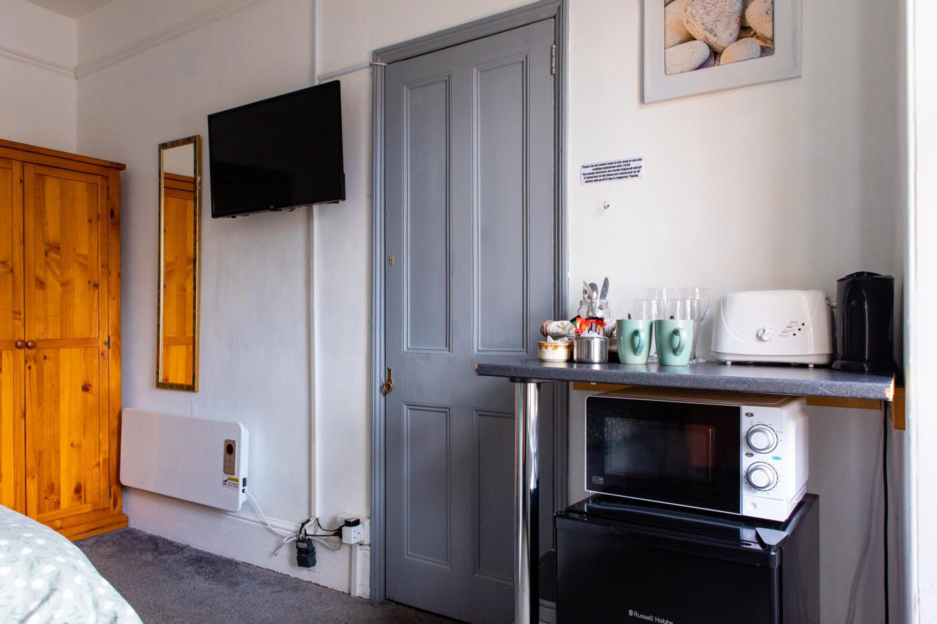 Economy Double Room
