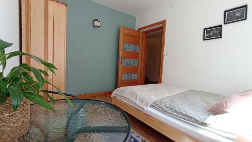 Small Double Room photo 2