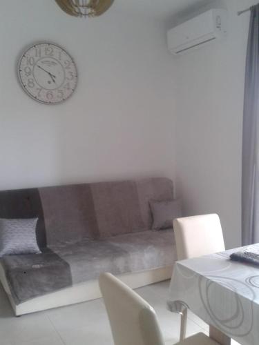 Two-Bedroom Apartment photo 3