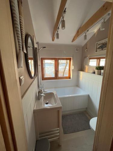 Three-Bedroom Chalet photo 2