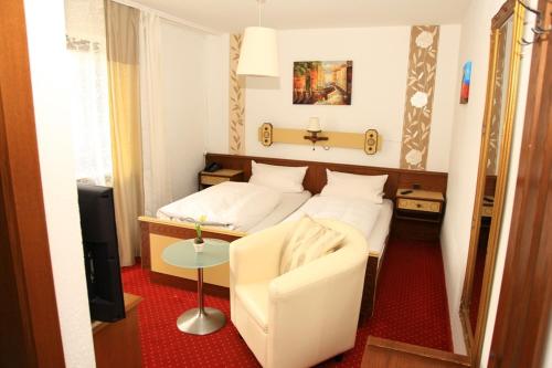 Basic Double Room