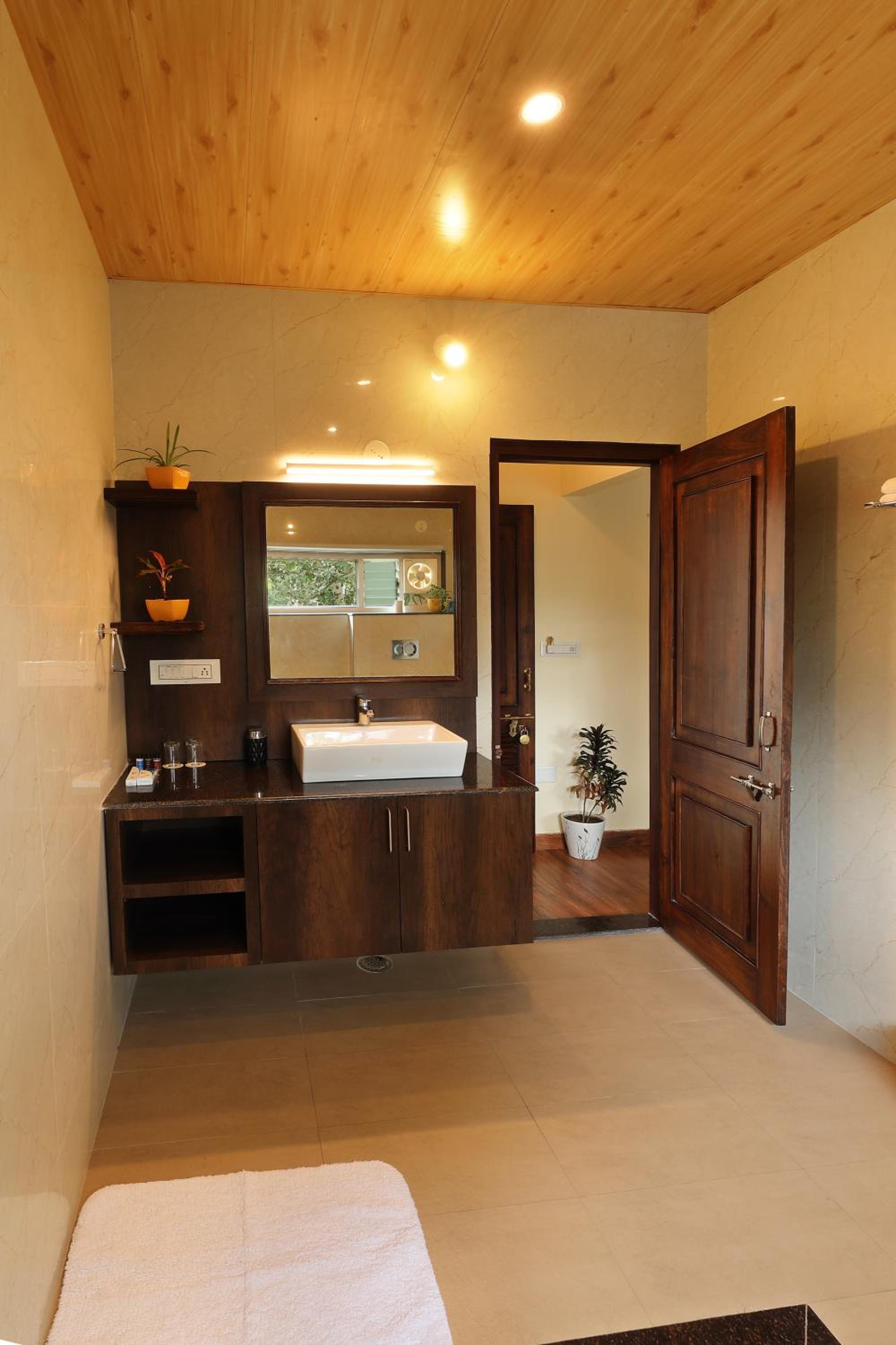 Deluxe Double Room - Photo 1