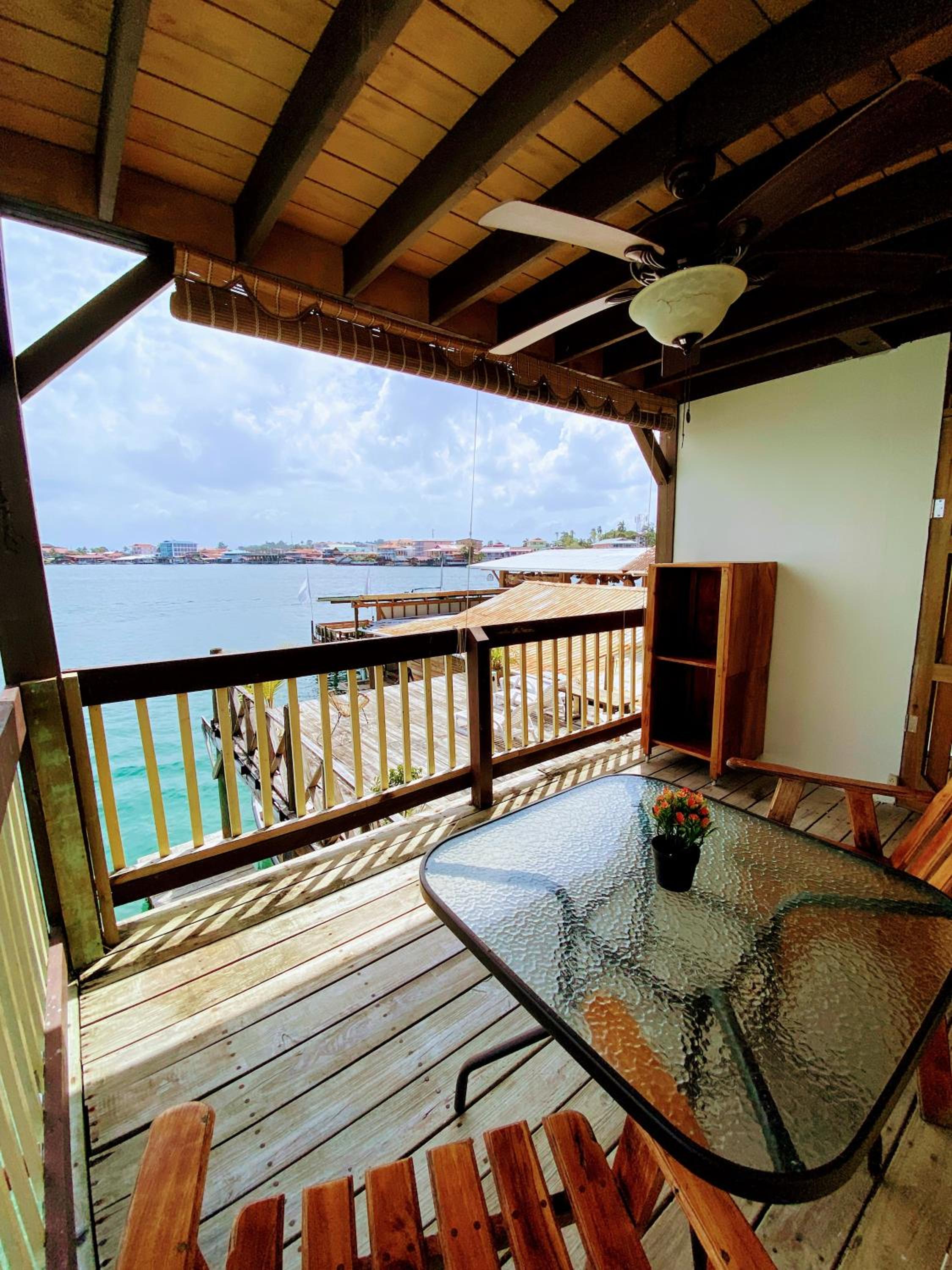 Deluxe Double Room with Balcony and Sea View photo 1