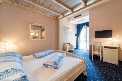 Standard Double Room Ground Floor photo 2
