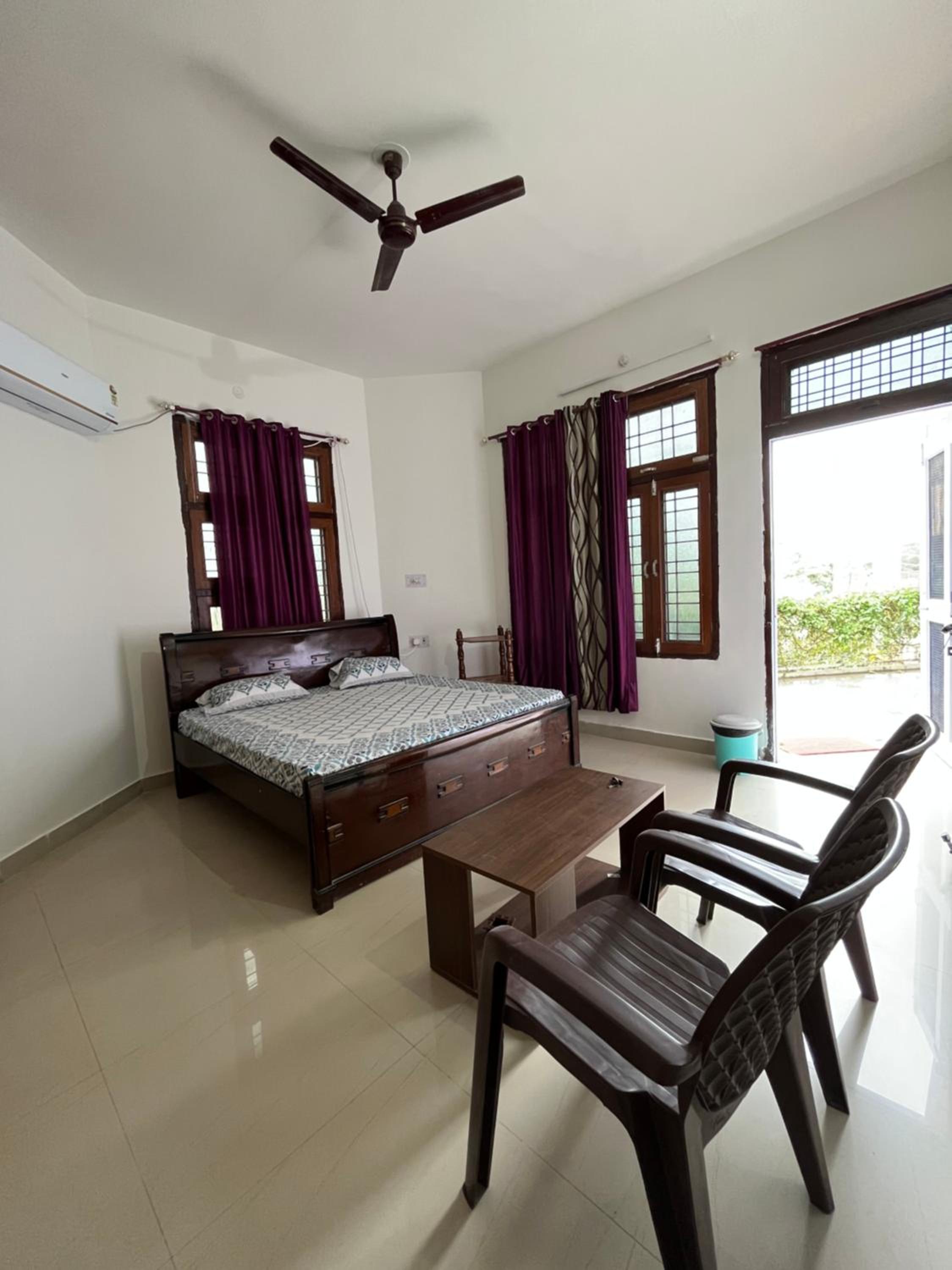 Double Room photo 3