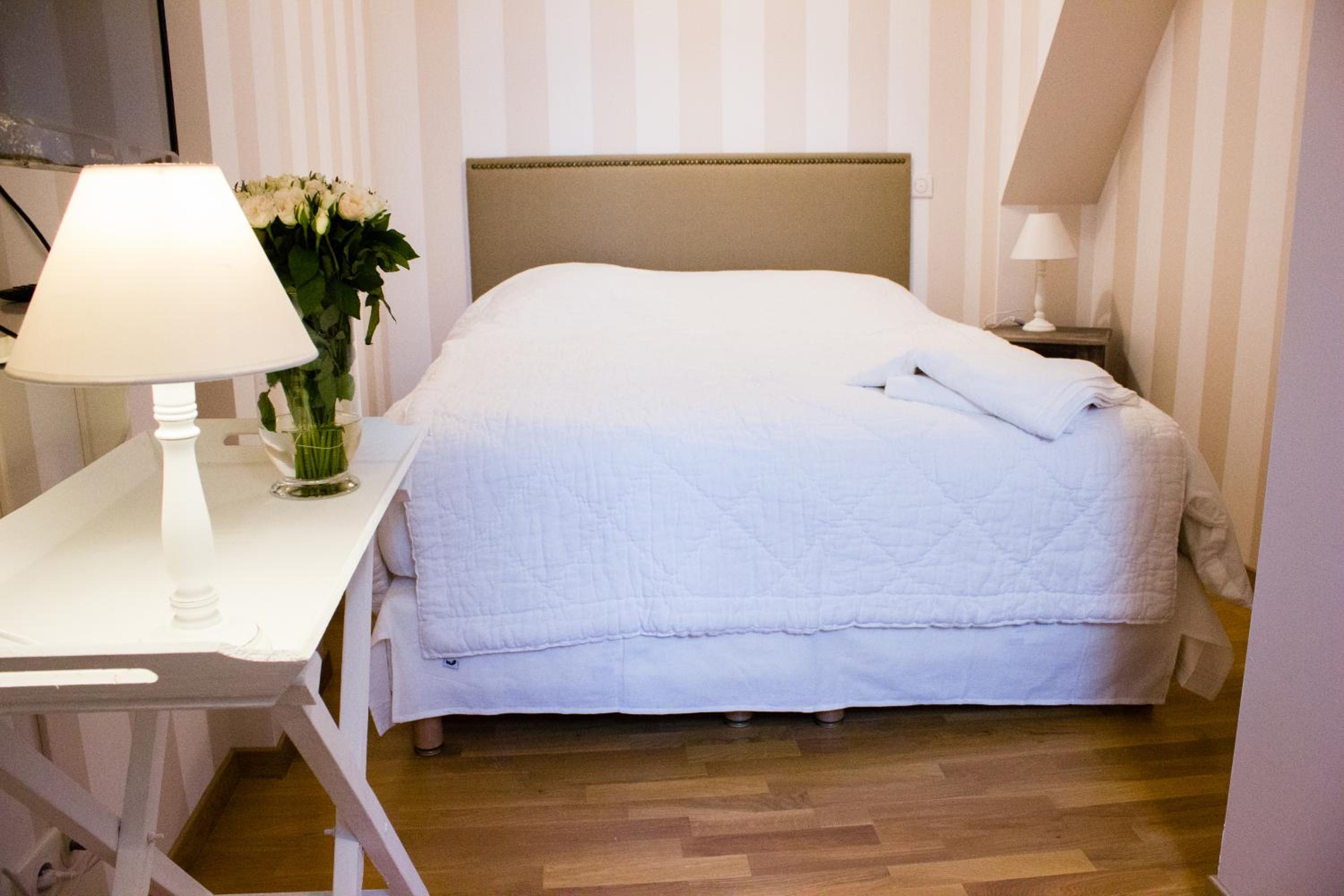 Double Room with Private Bathroom photo 1