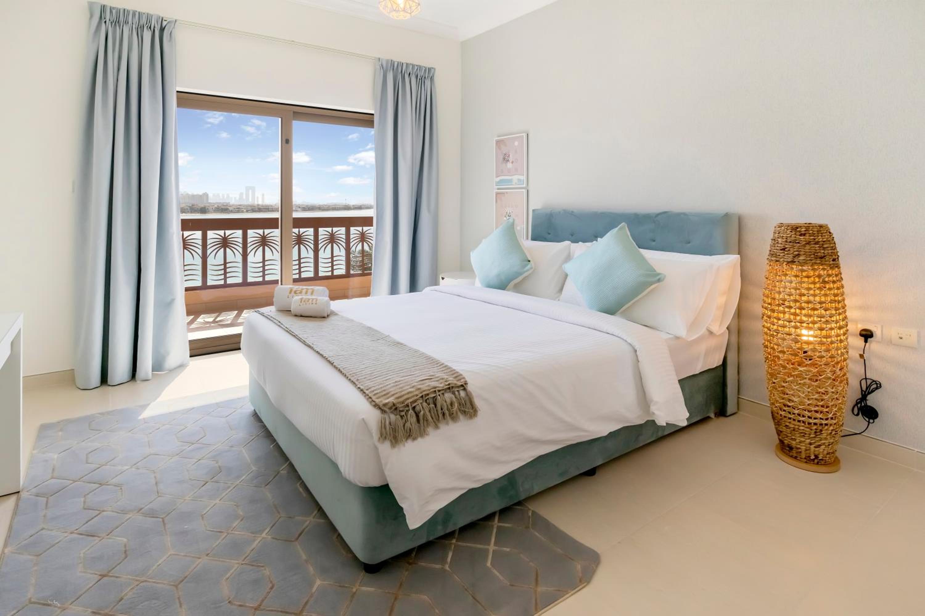 Apartment with Sea View photo 3