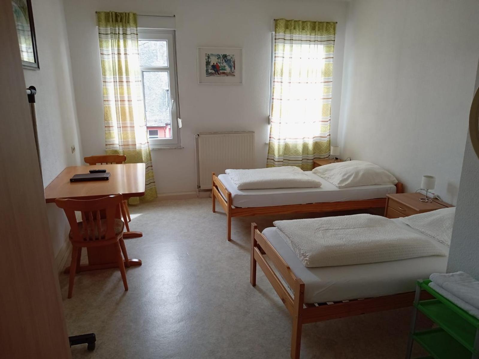 Twin Room with Bathroom photo 2