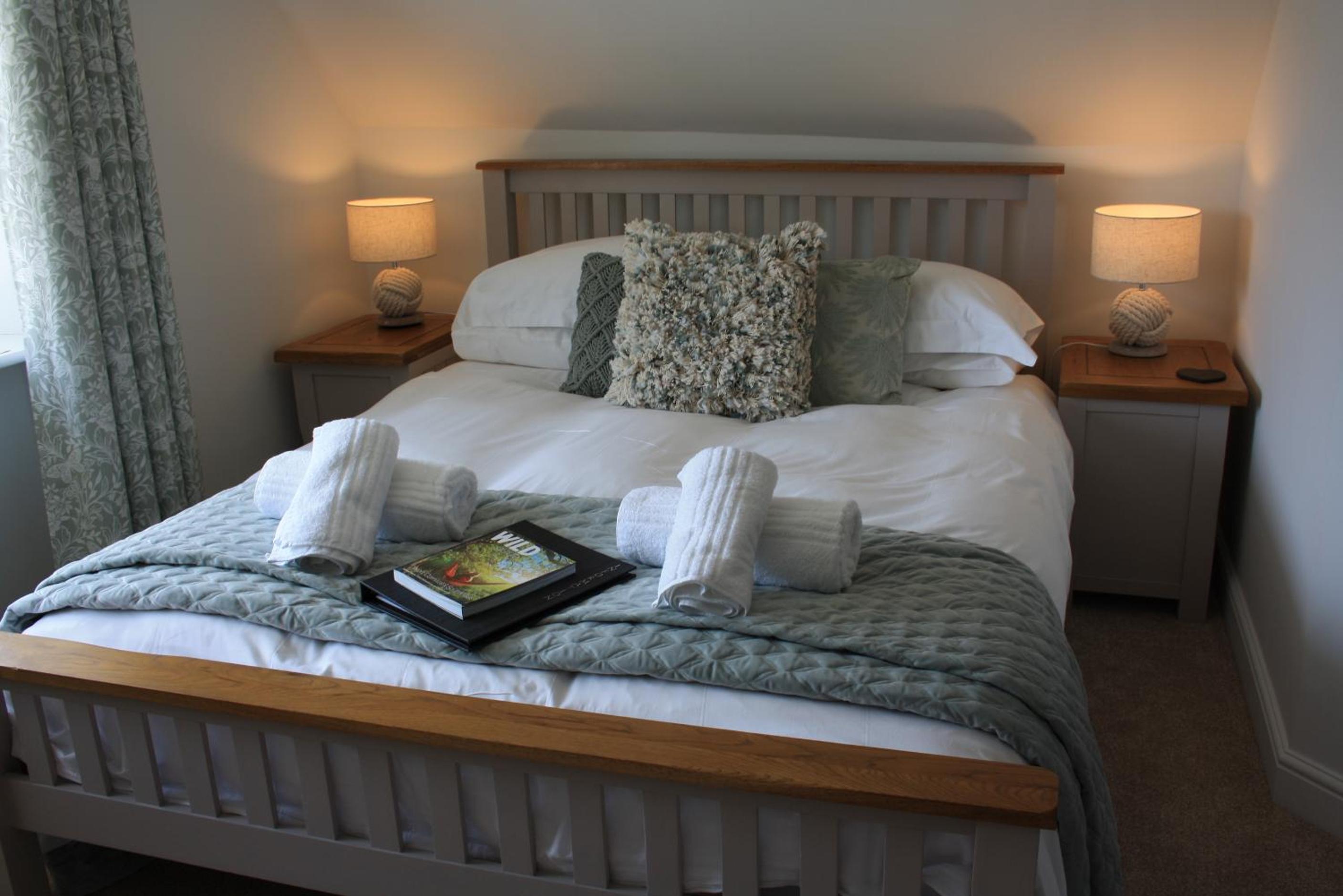 Deluxe Double Room with Shower photo 2