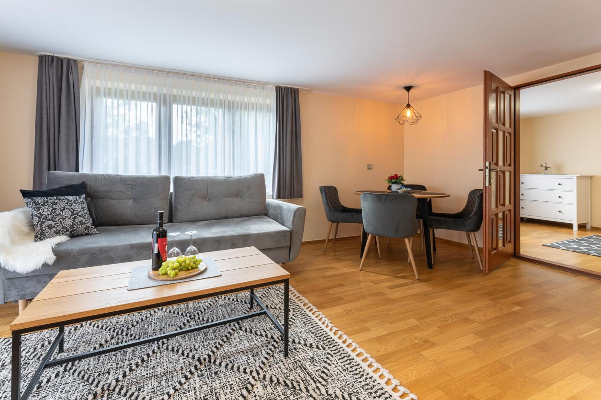 Two-Bedroom Apartment - Photo 4