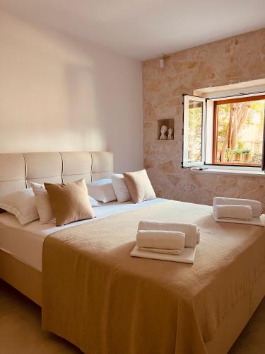 Studio Apartment - Photo 3