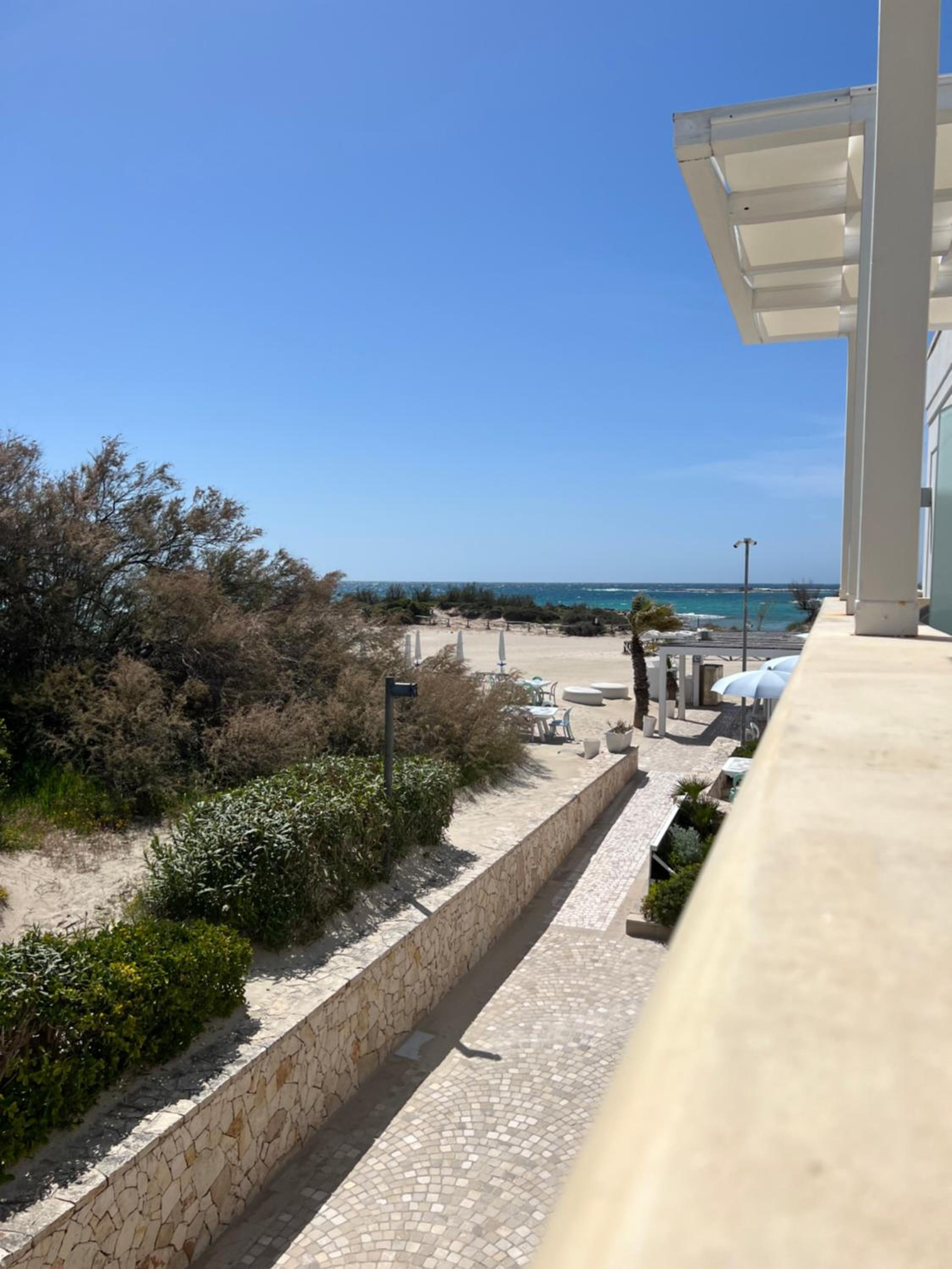 Double Room with Partial Sea View photo 3