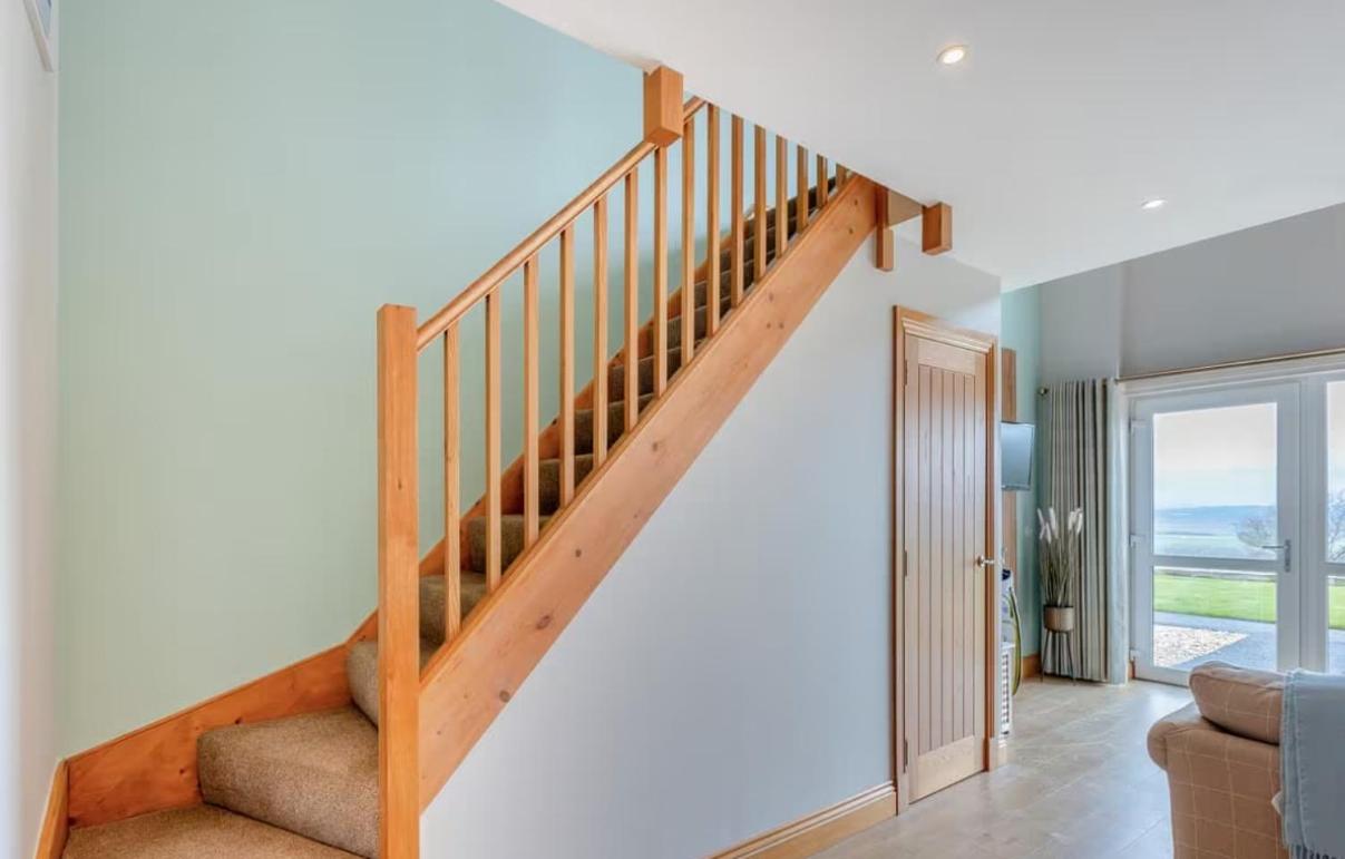 Apartment - Split Level photo 2