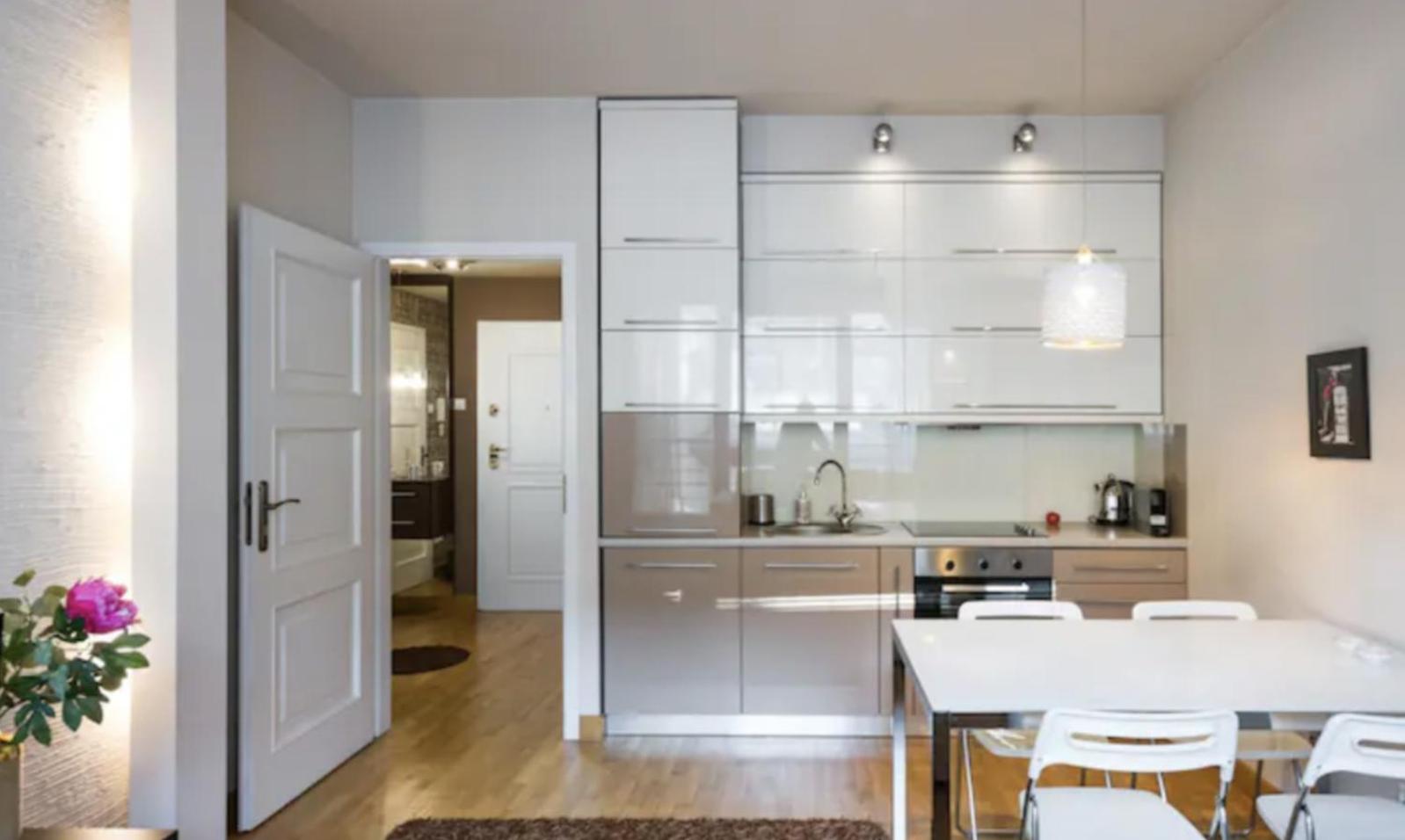 One-Bedroom Apartment - Photo 20